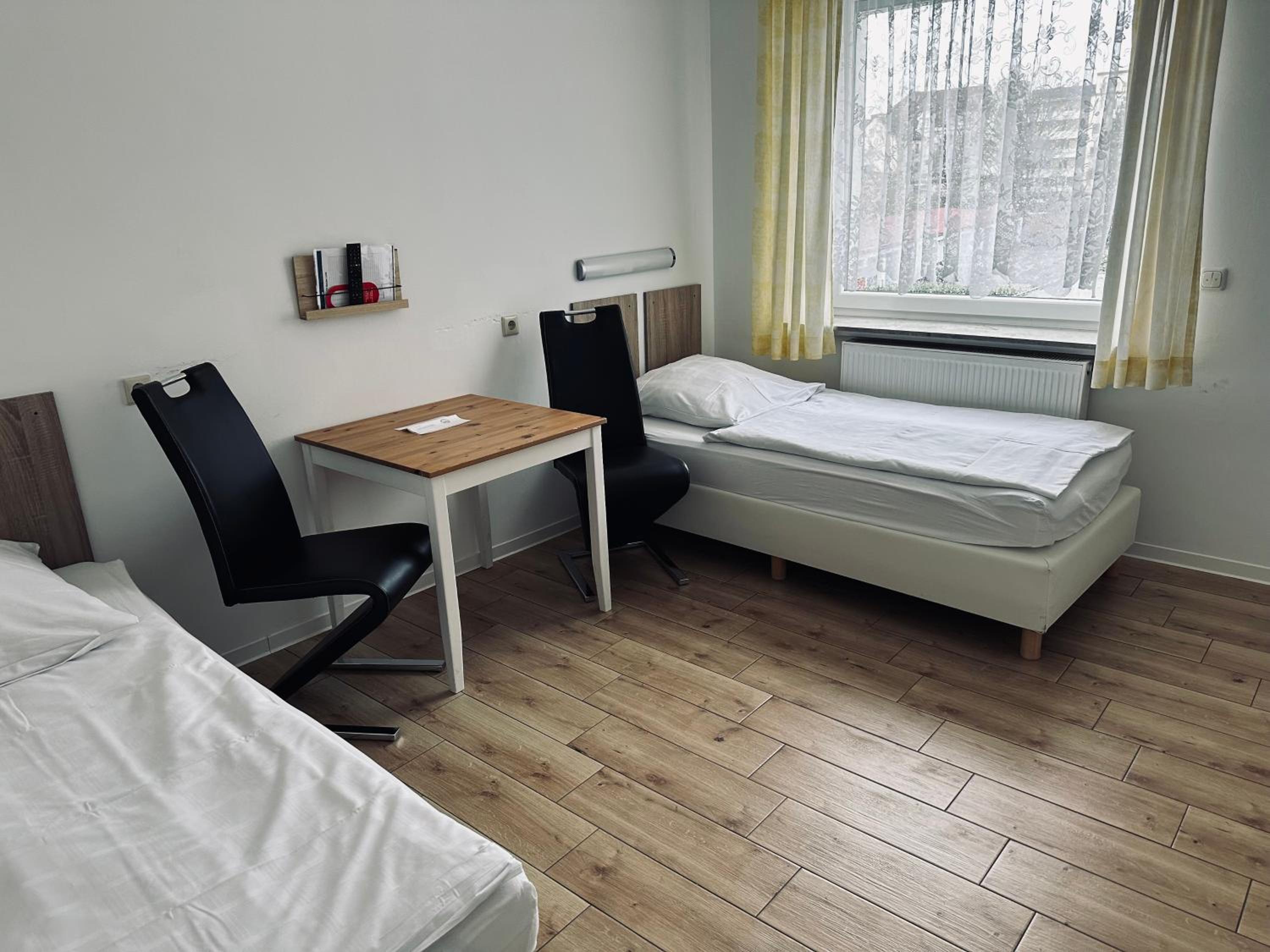 Standard Twin Room photo 1