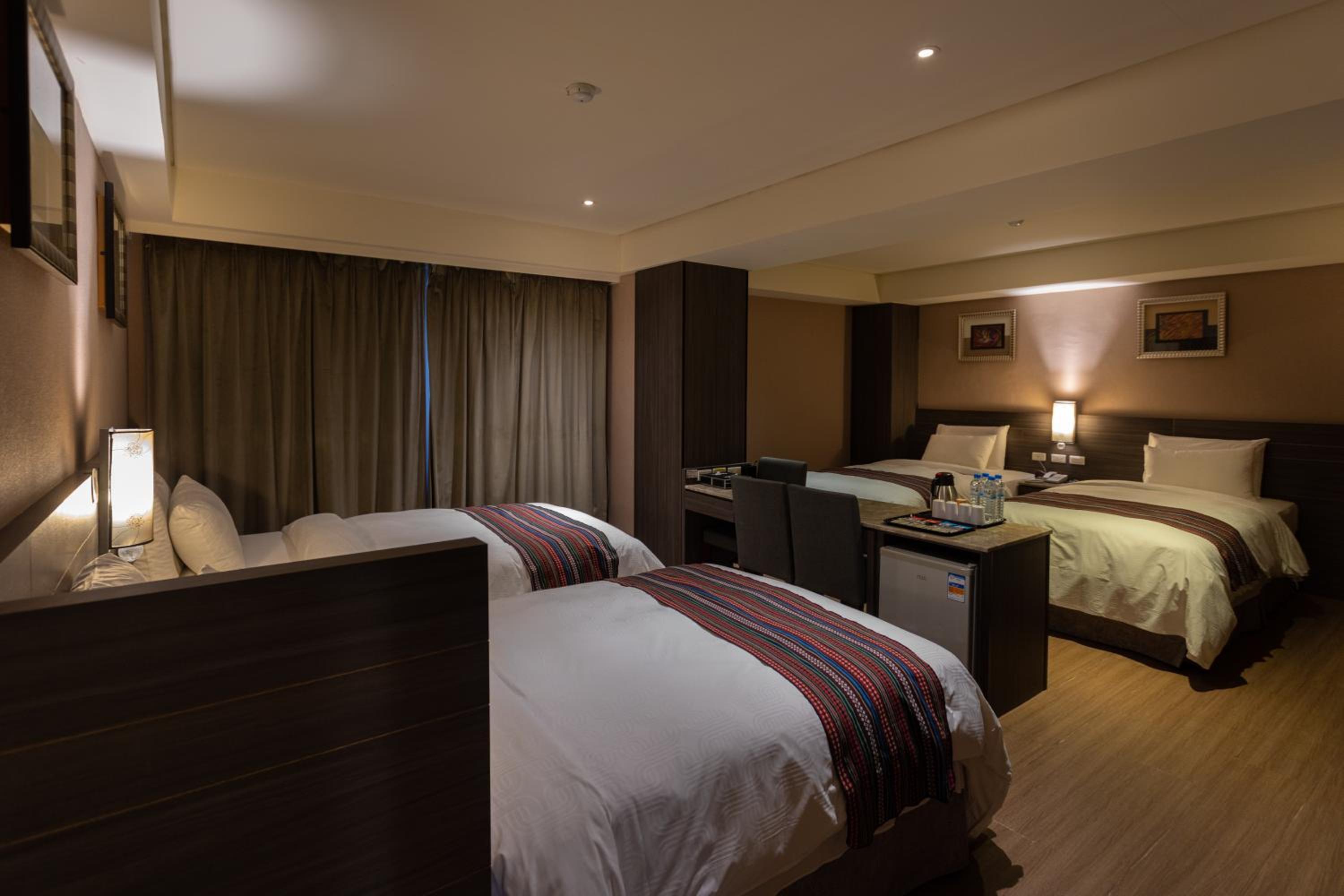 Deluxe Quadruple Room photo 1