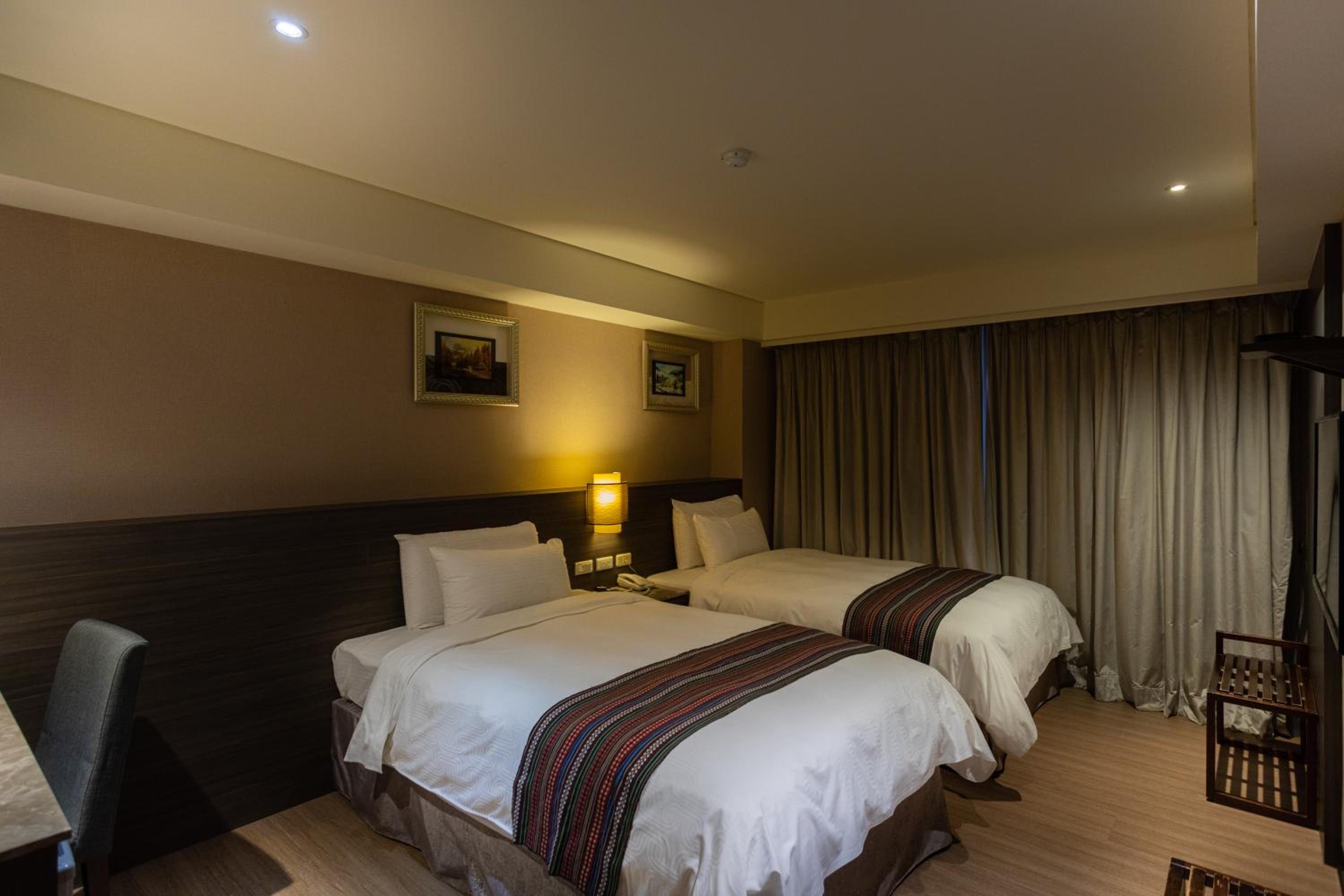 Twin Room - Photo 4