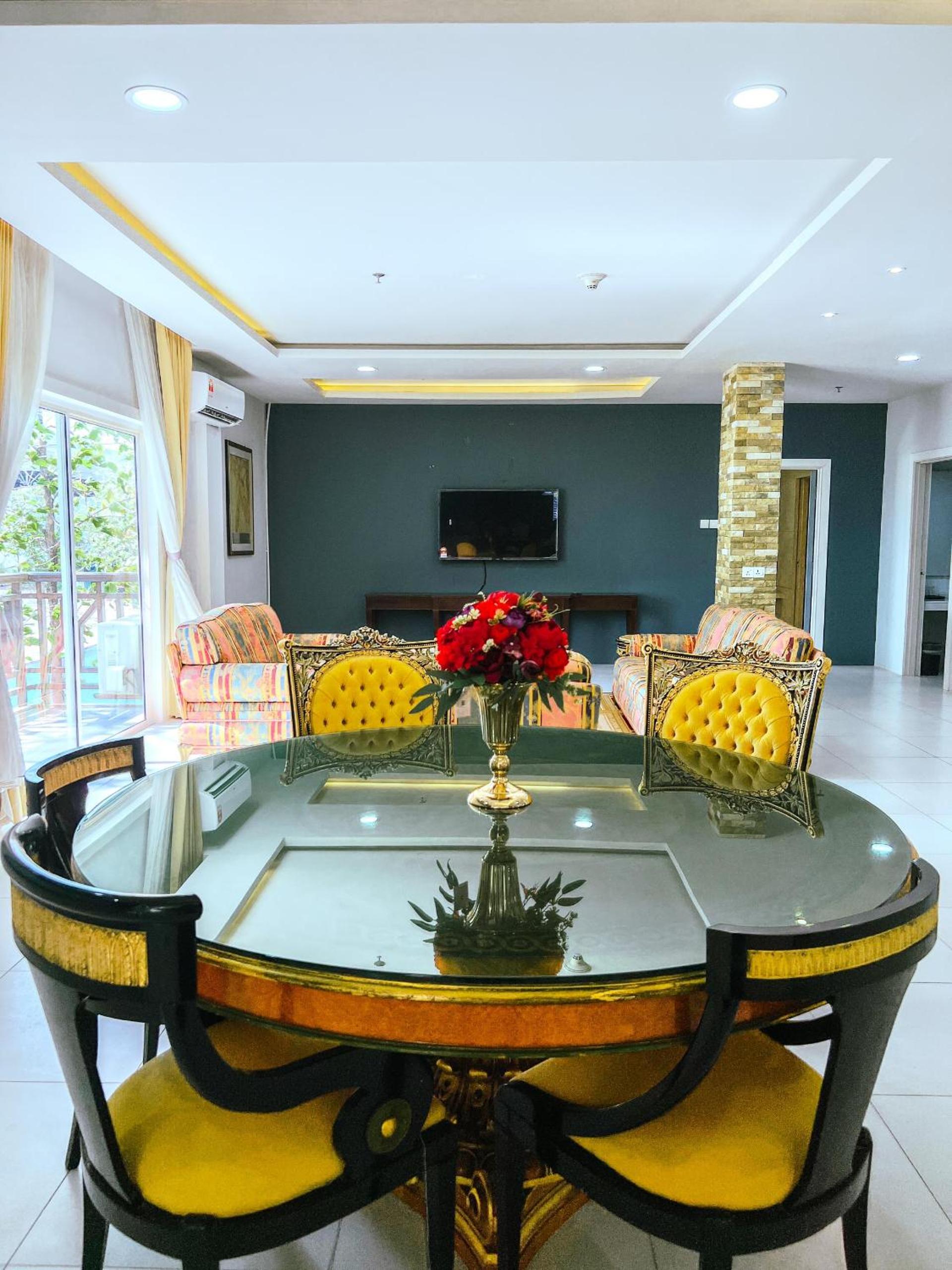 Penthouse Seaview