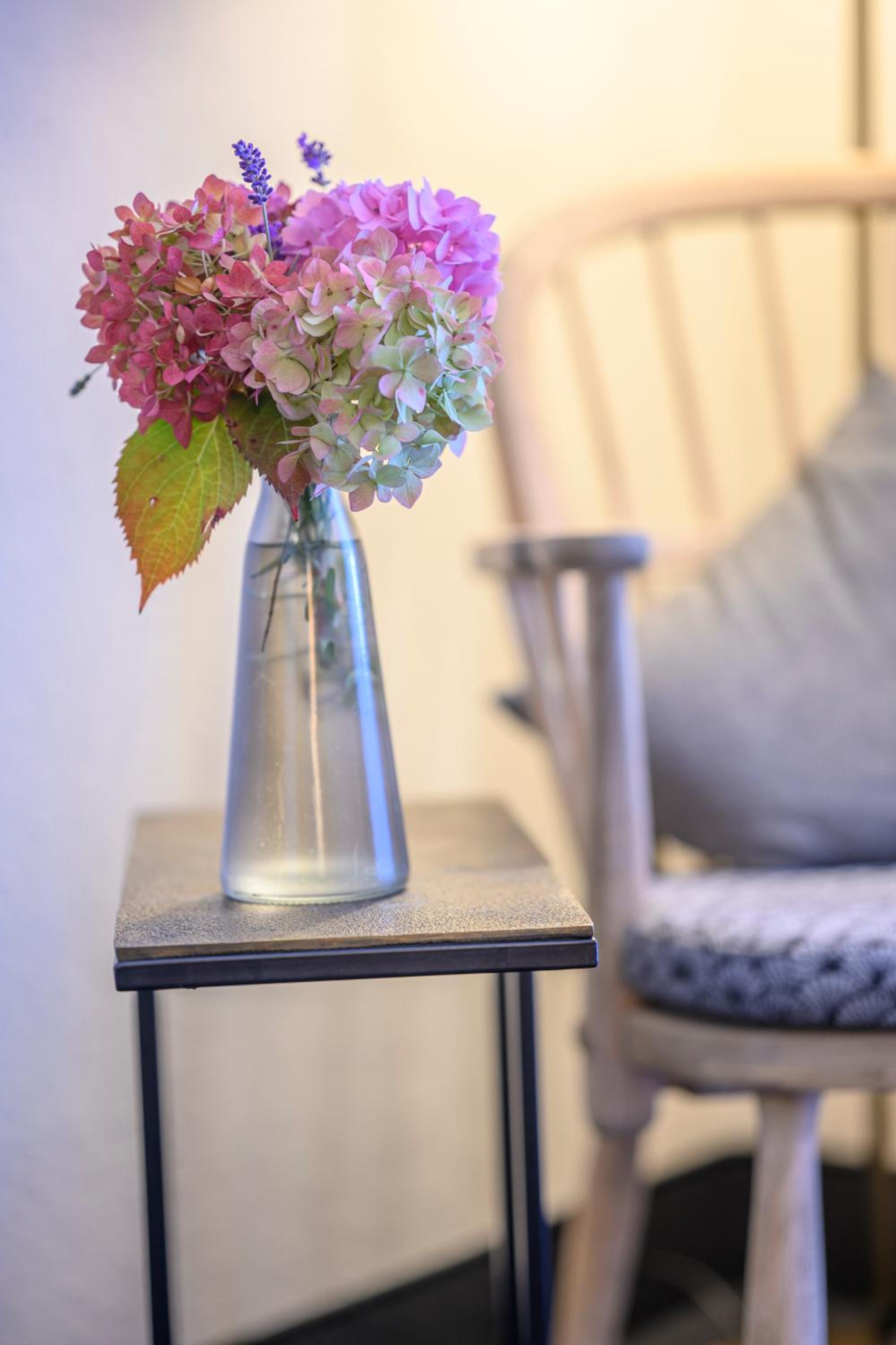 Small & Cozy - Photo 8