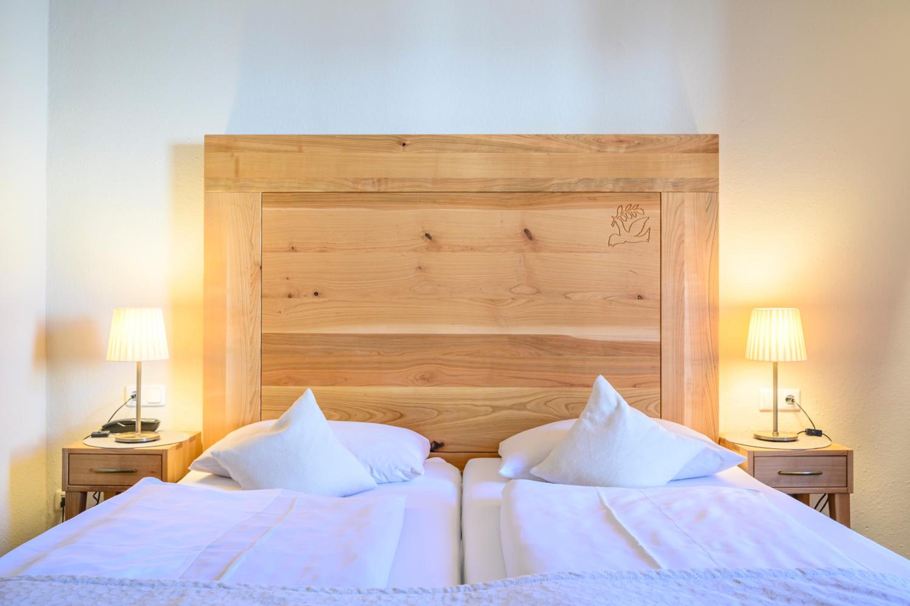 Small & Cozy - Photo 7
