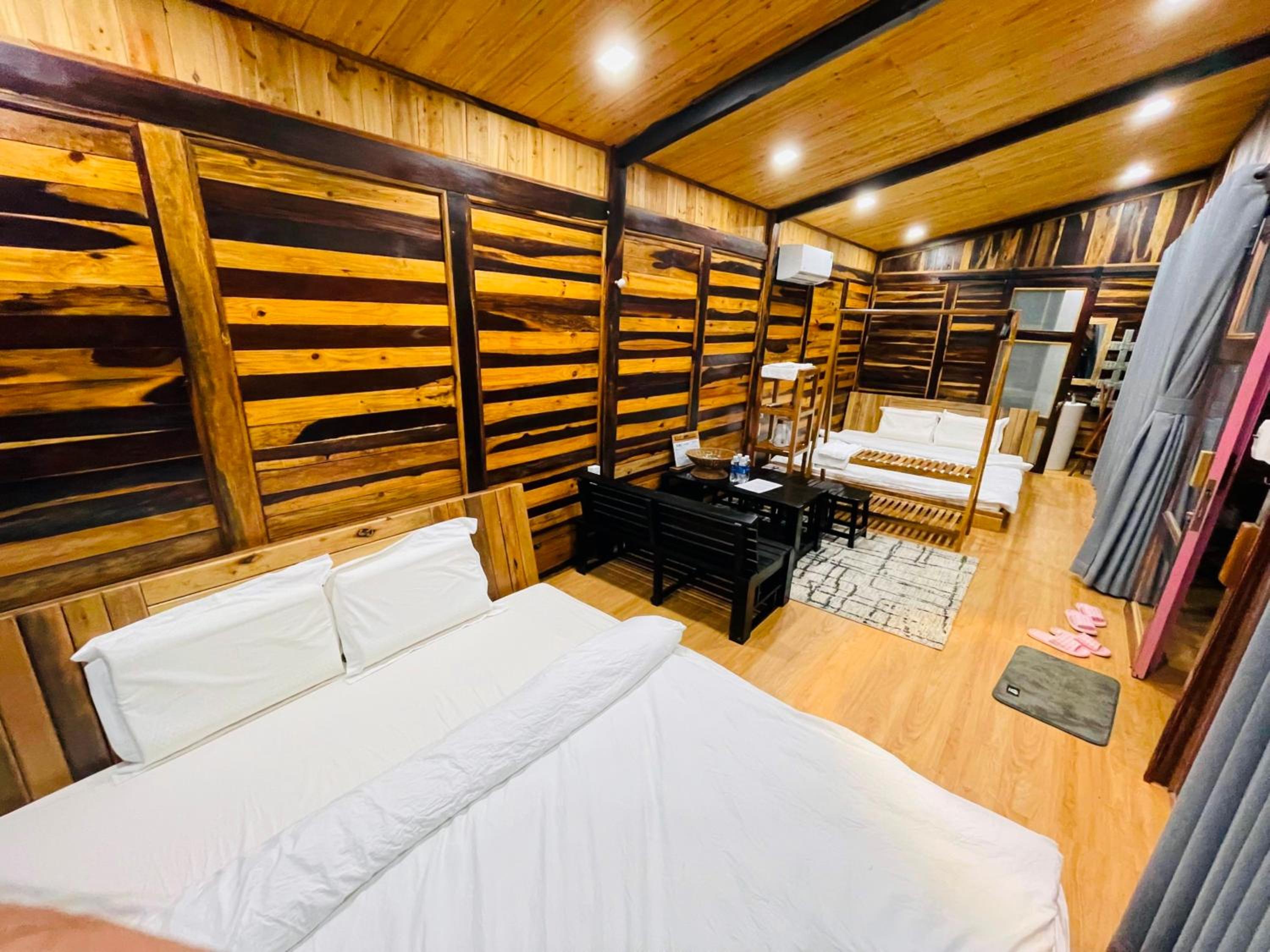 Quadruple Room photo 2