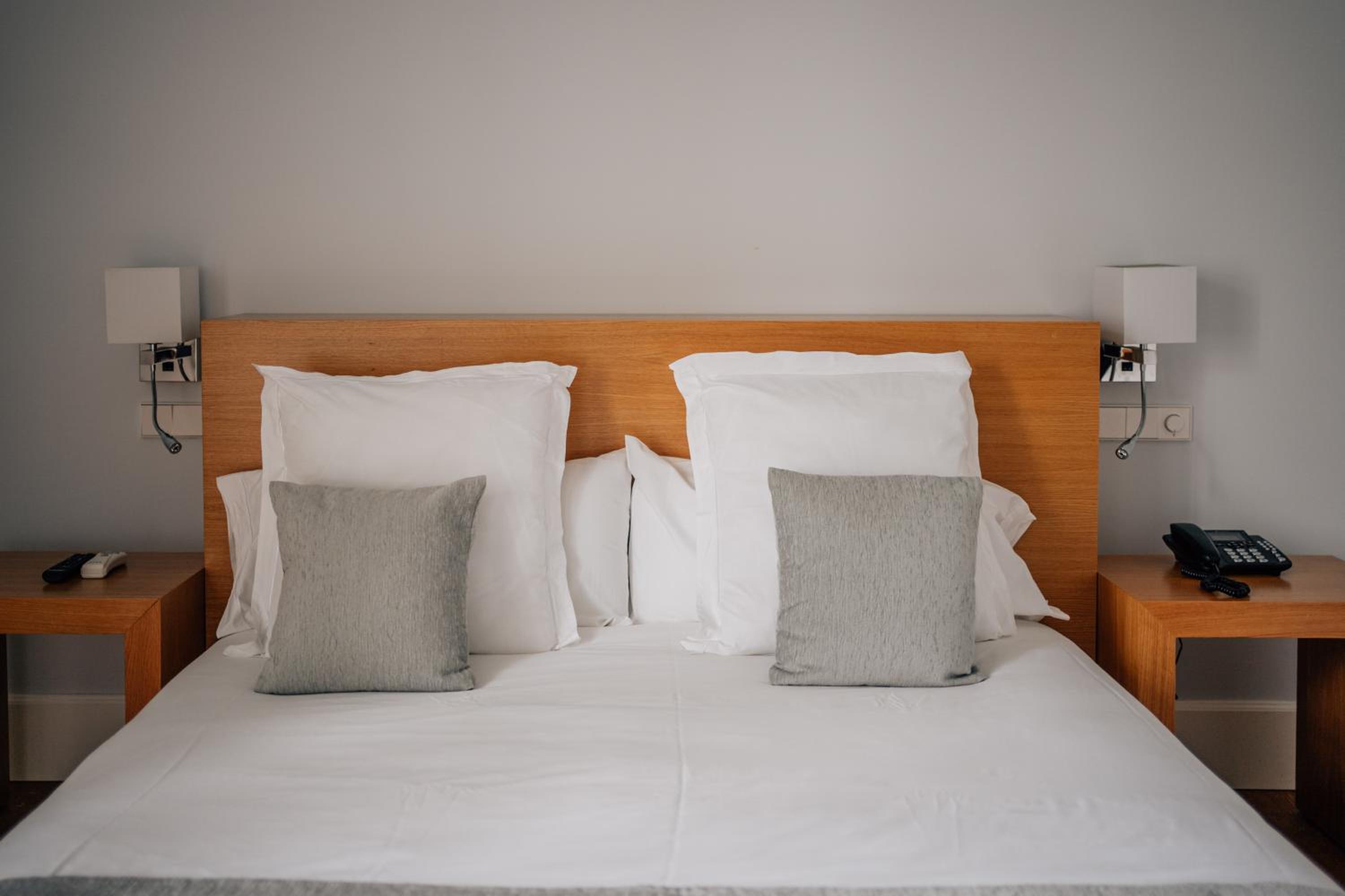 Standard Suite - Photo 17