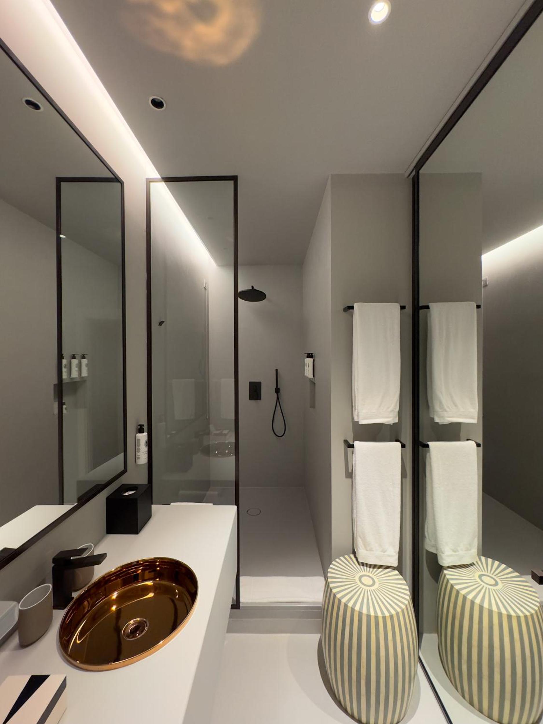 Executive Suite photo 3