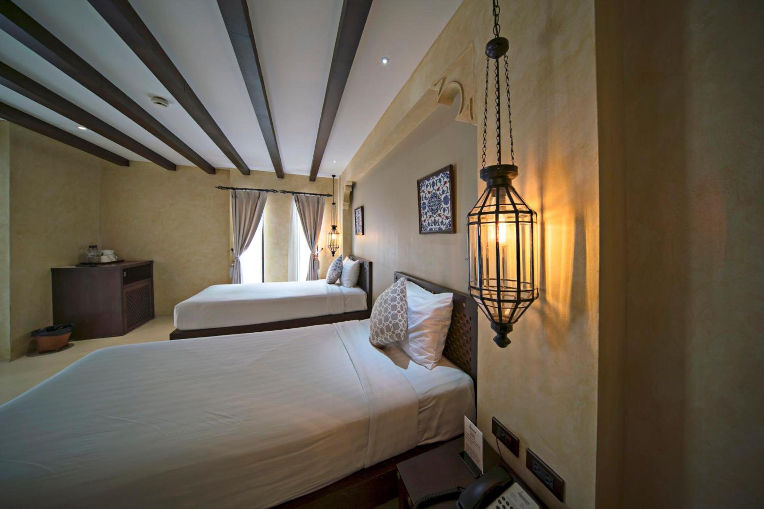 Deluxe Twin Room photo 3