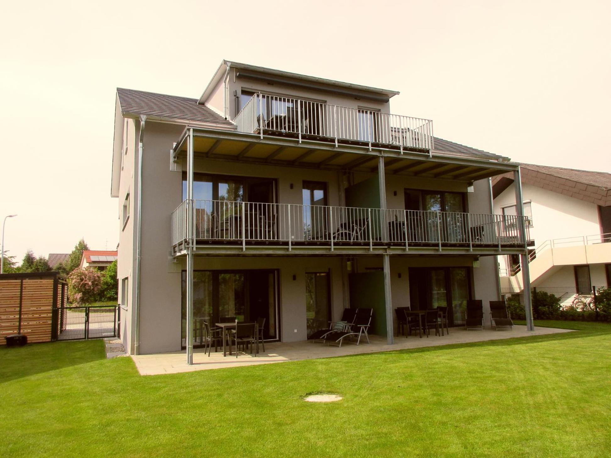 Apartment - Split Level photo 2