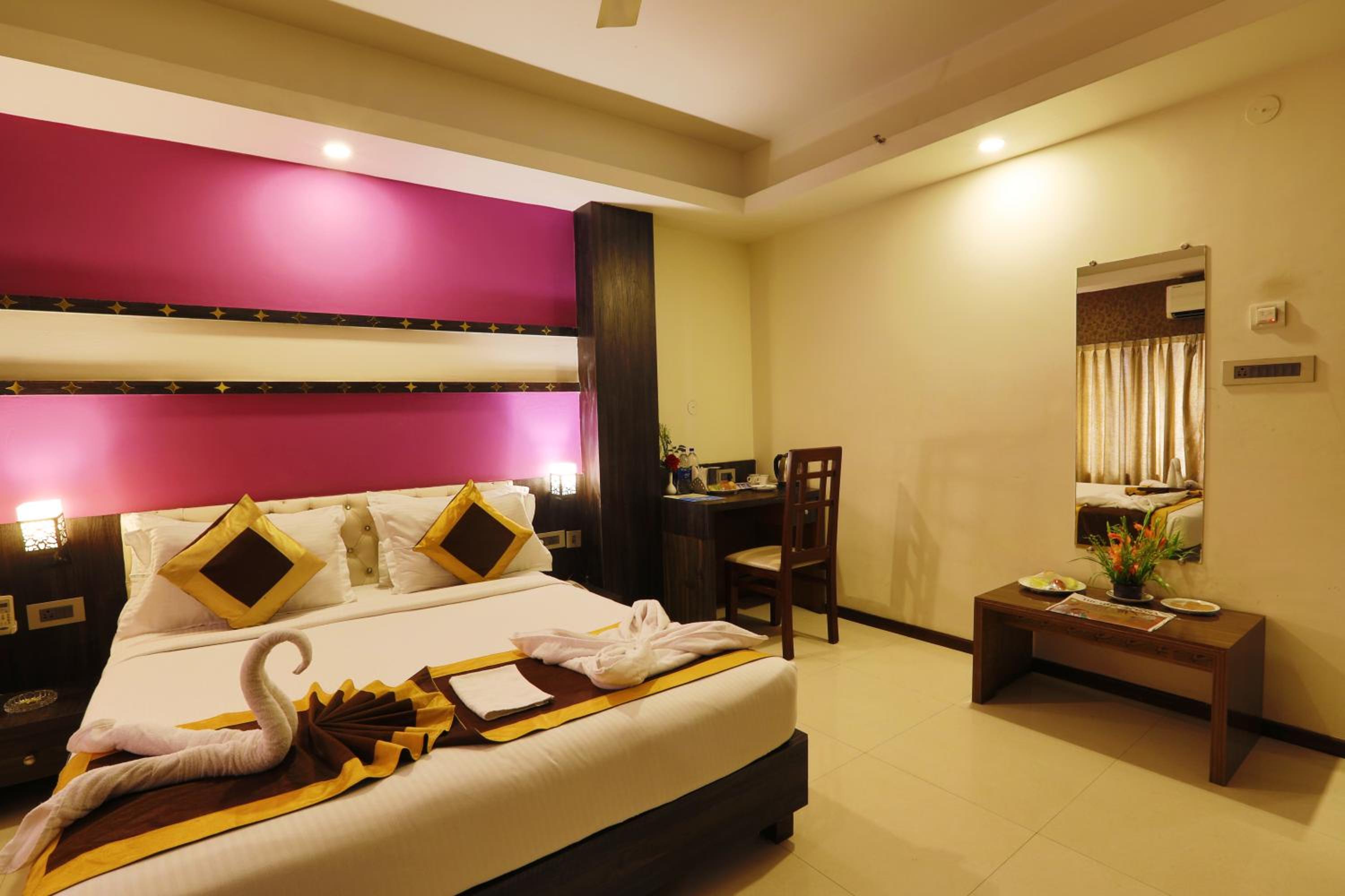 Standard Queen Room photo 3