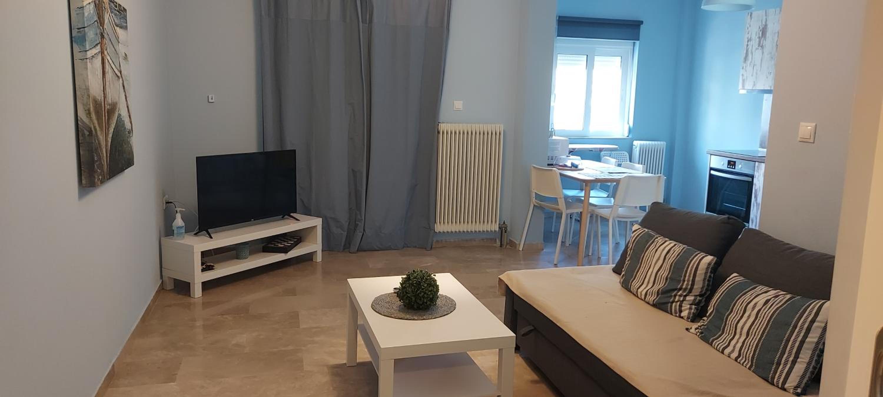 Two-Bedroom Apartment - Photo 36