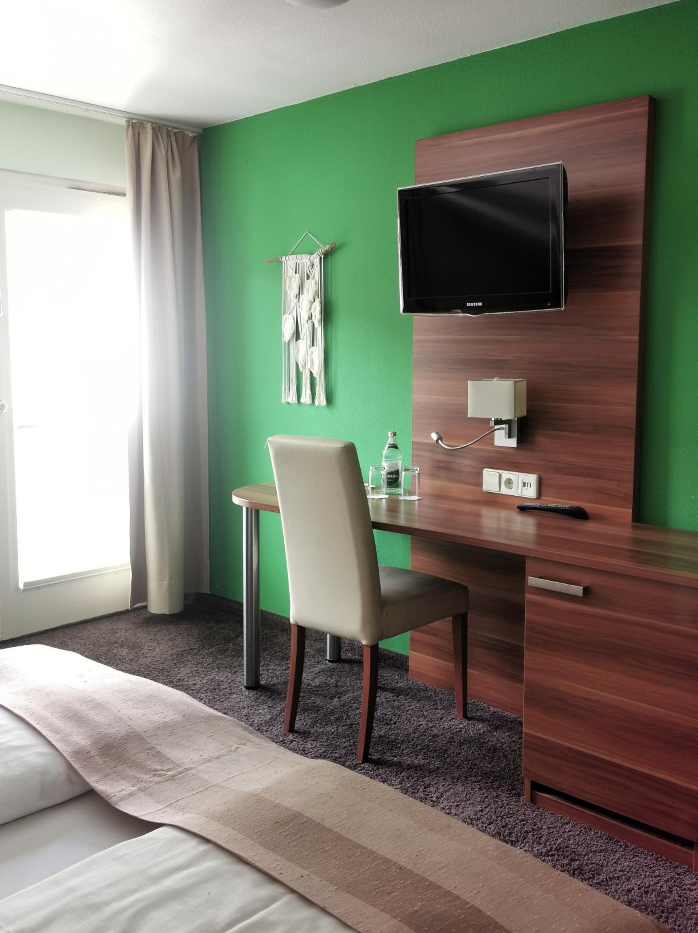 Small Double Room photo 3