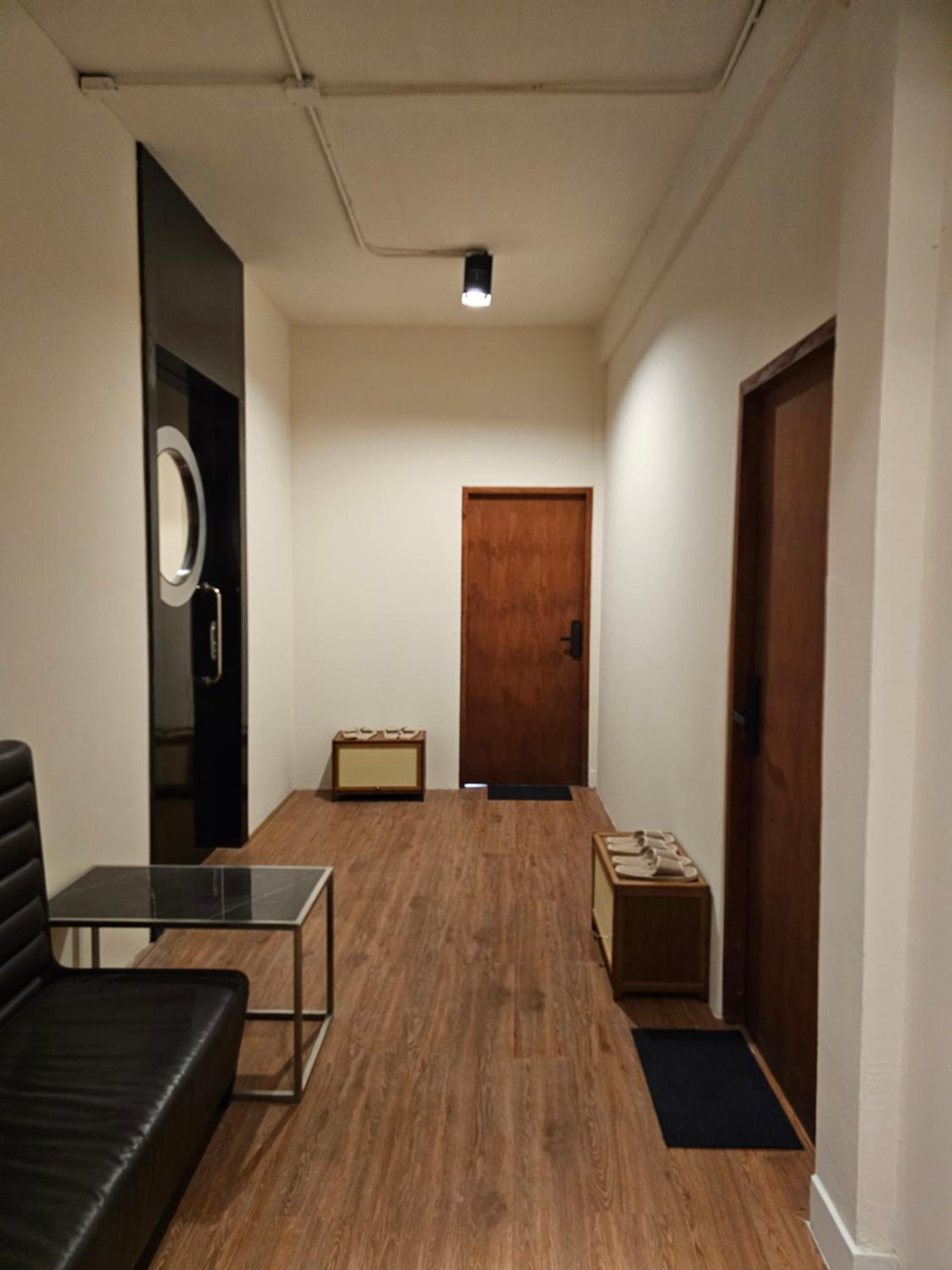 Suite with Hot Tub photo 2