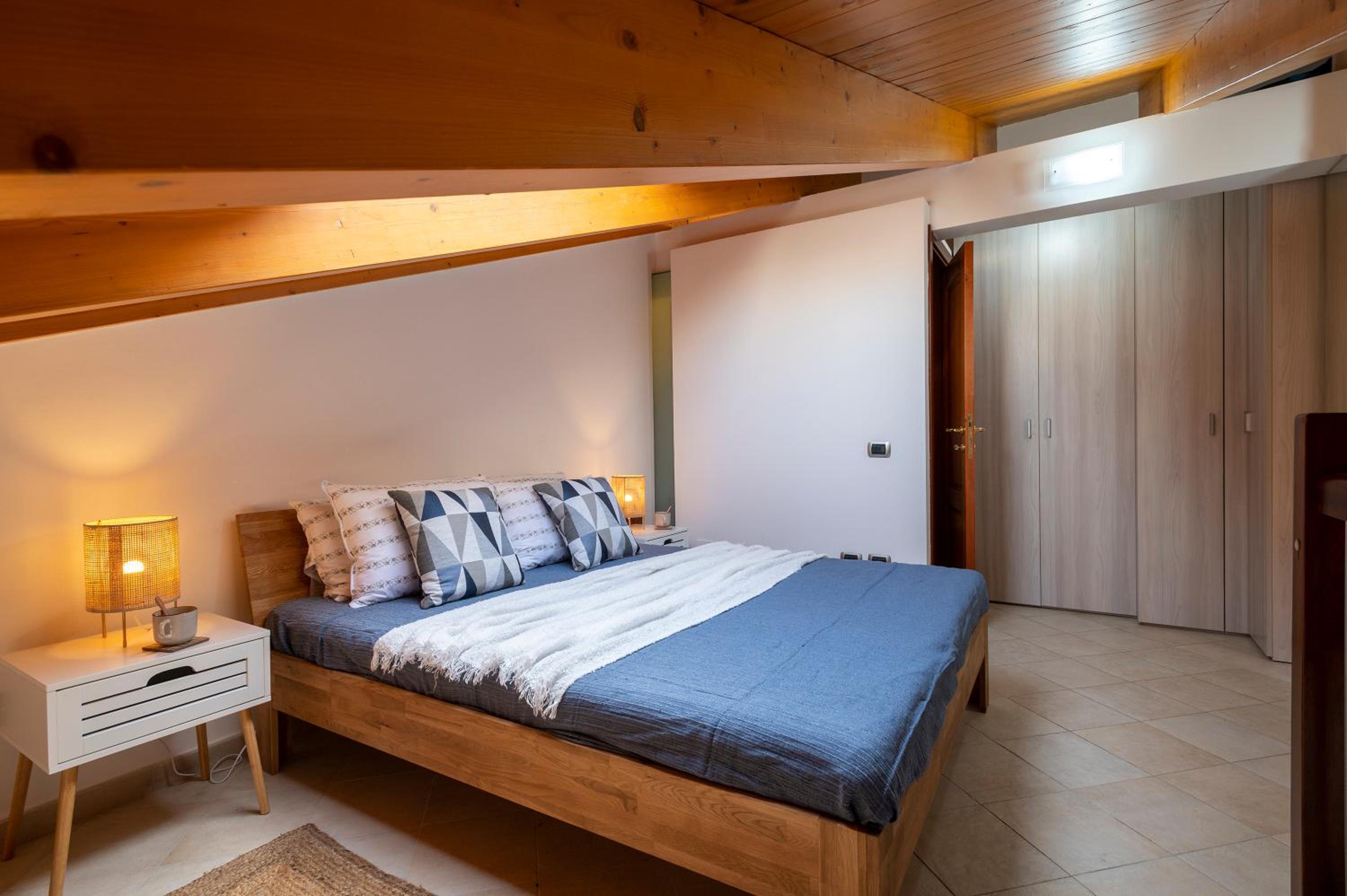 Superior One-Bedroom Apartment with Balcony