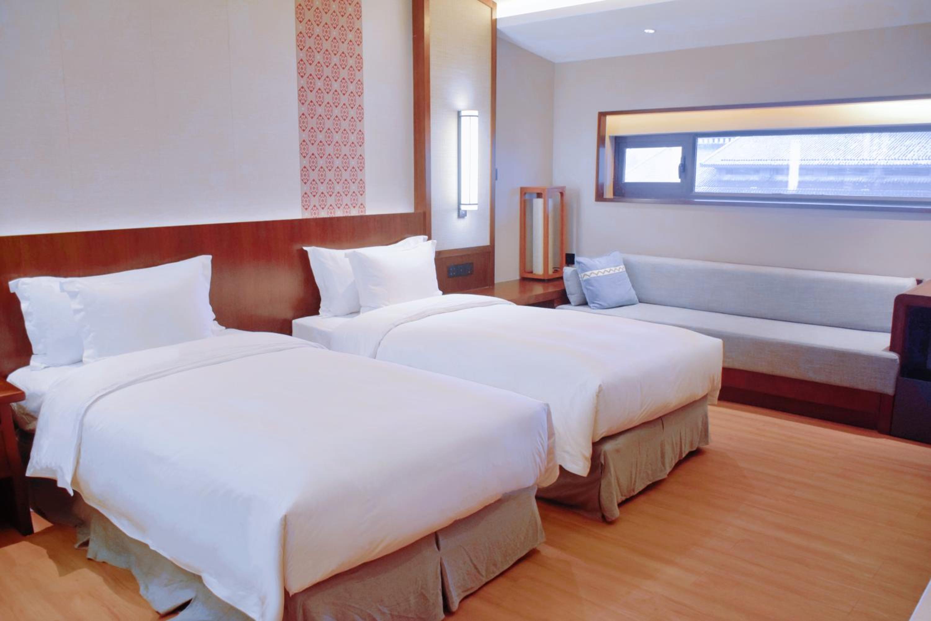 Premium Twin Room