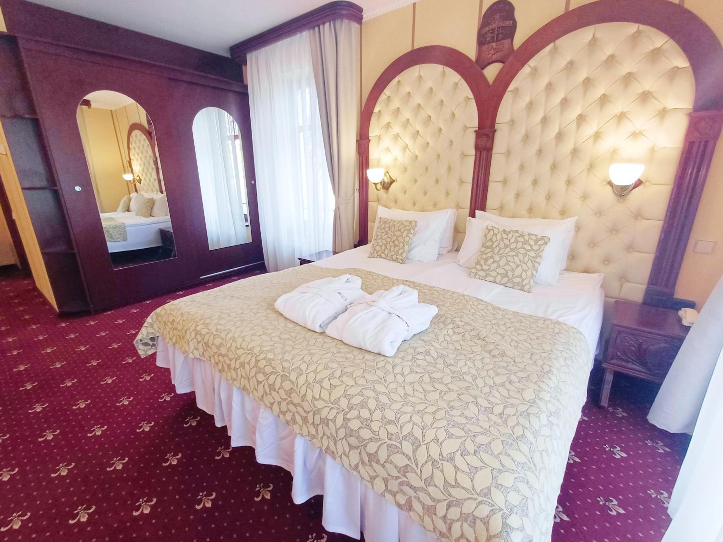 Junior Suite - Photo 1