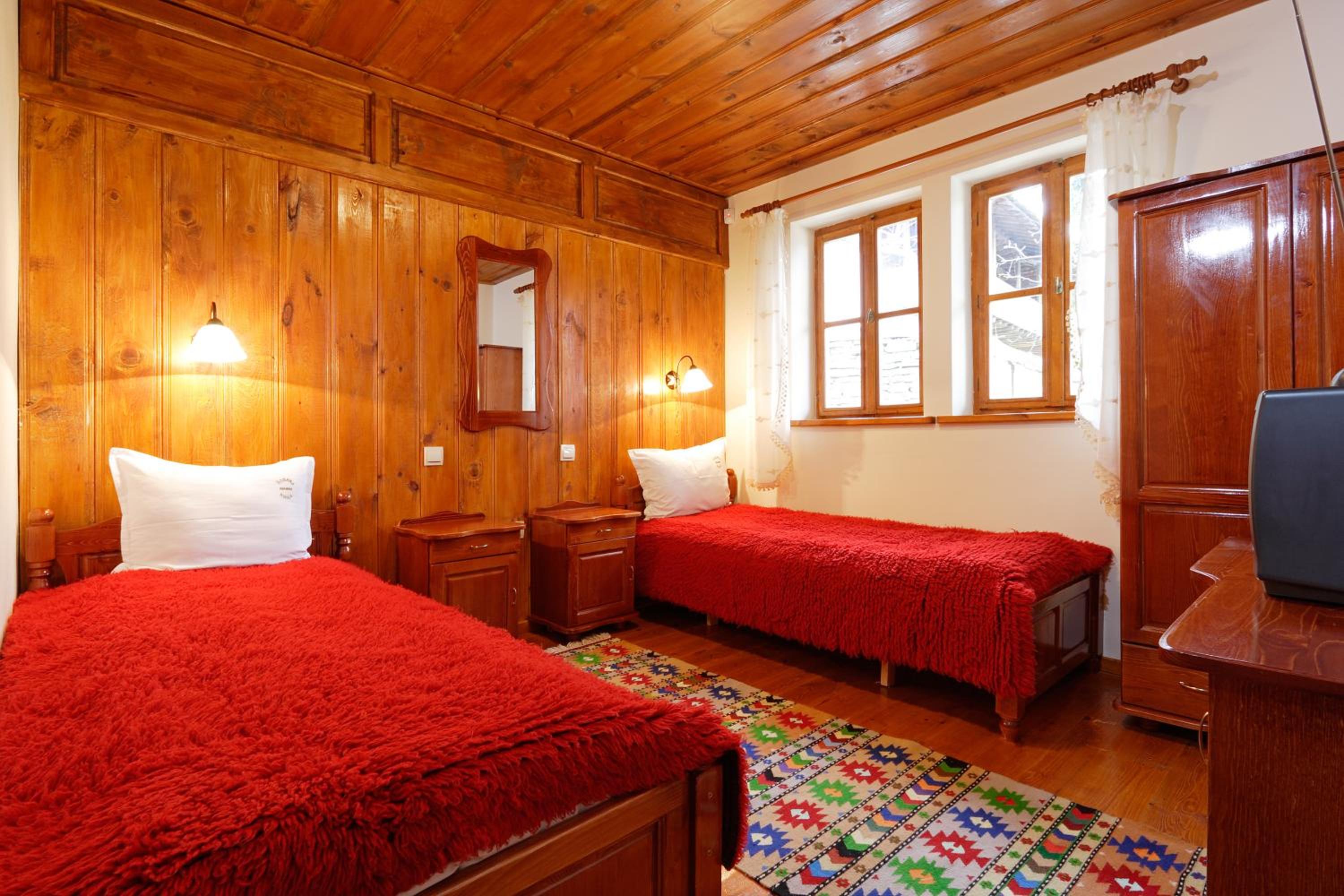 Double or Twin Room photo 2