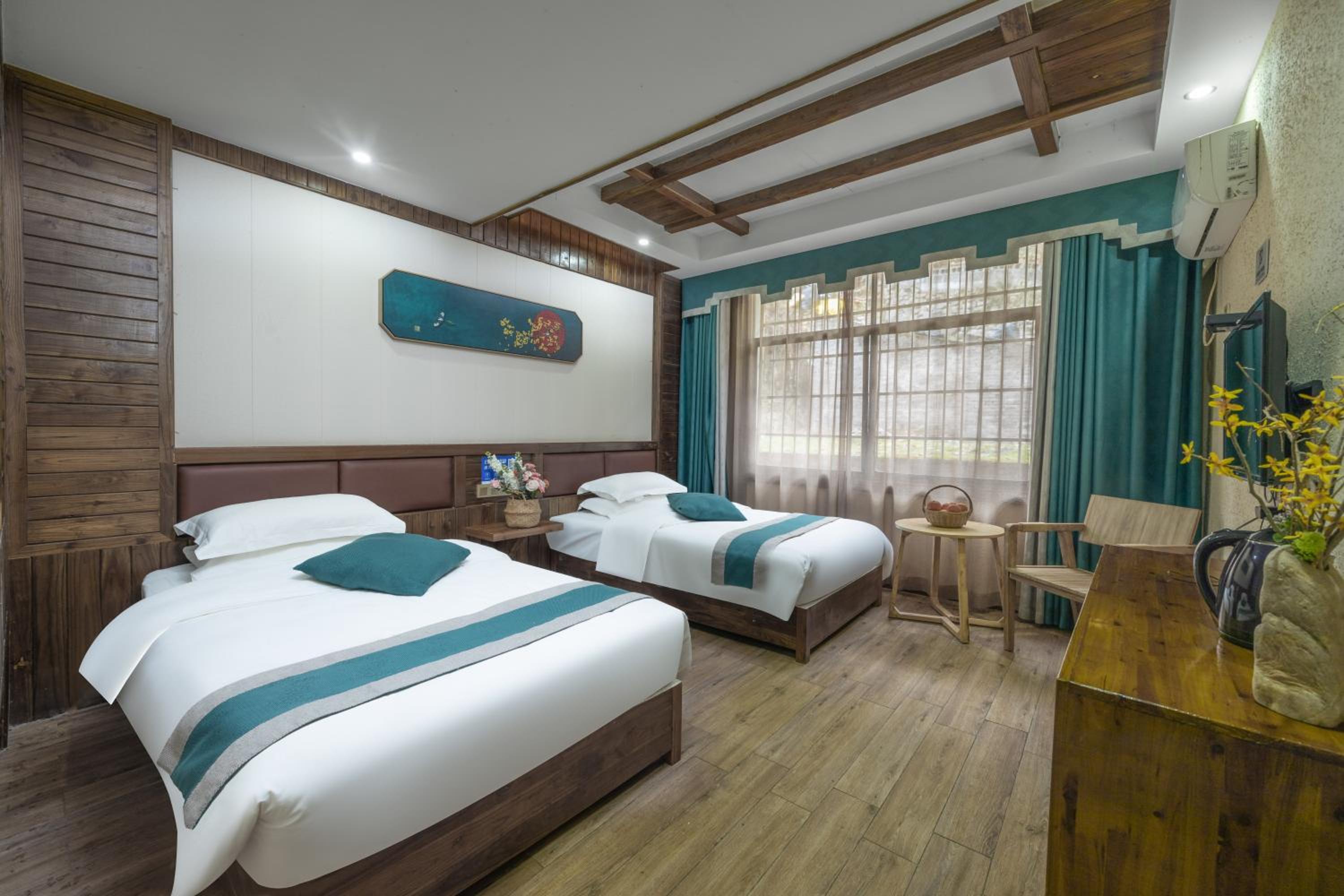 Twin Room with Mountain View photo 1