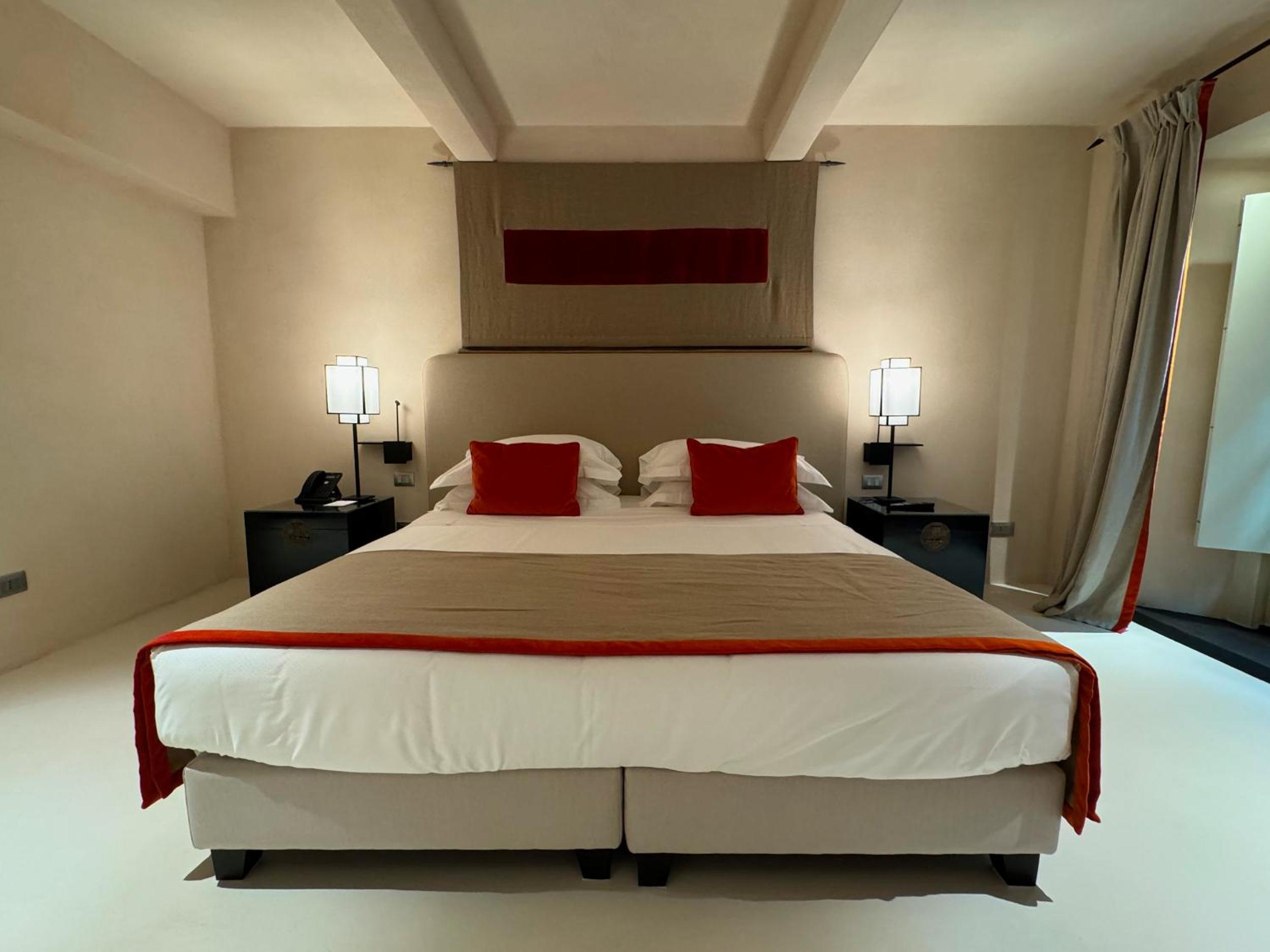 Superior Double or Twin Room - Photo 3