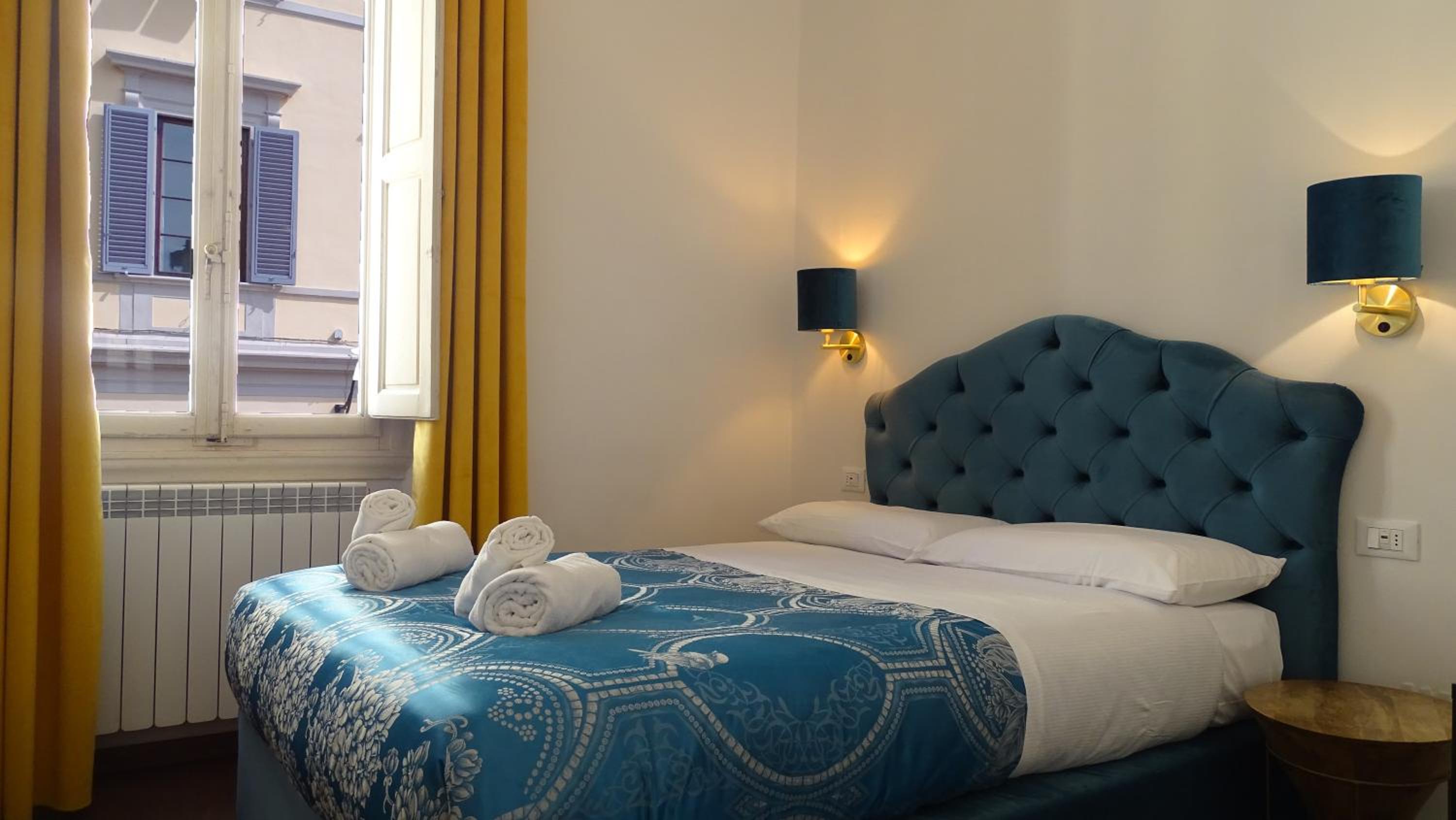 Small Double Room photo 1