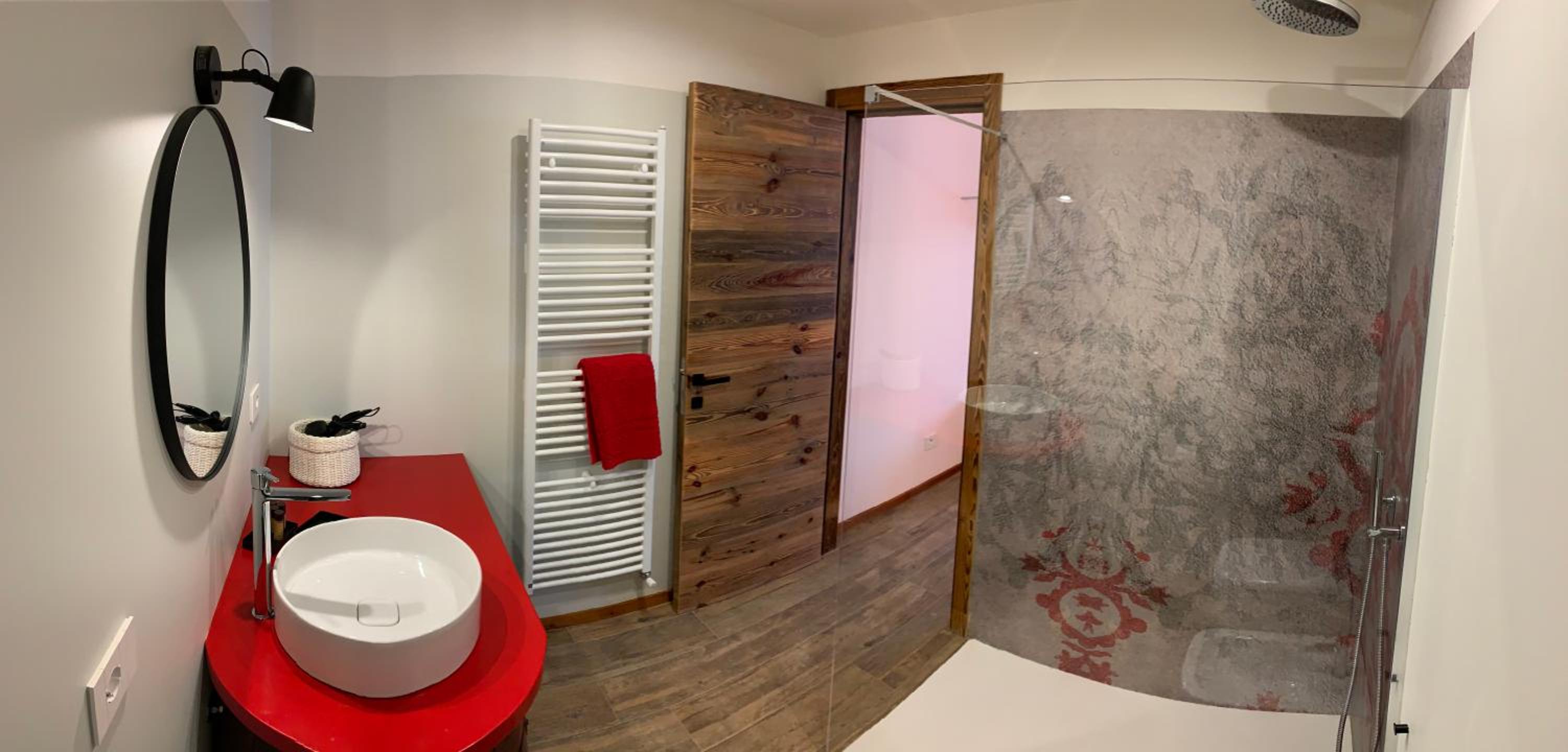 Deluxe Quadruple Room photo 2