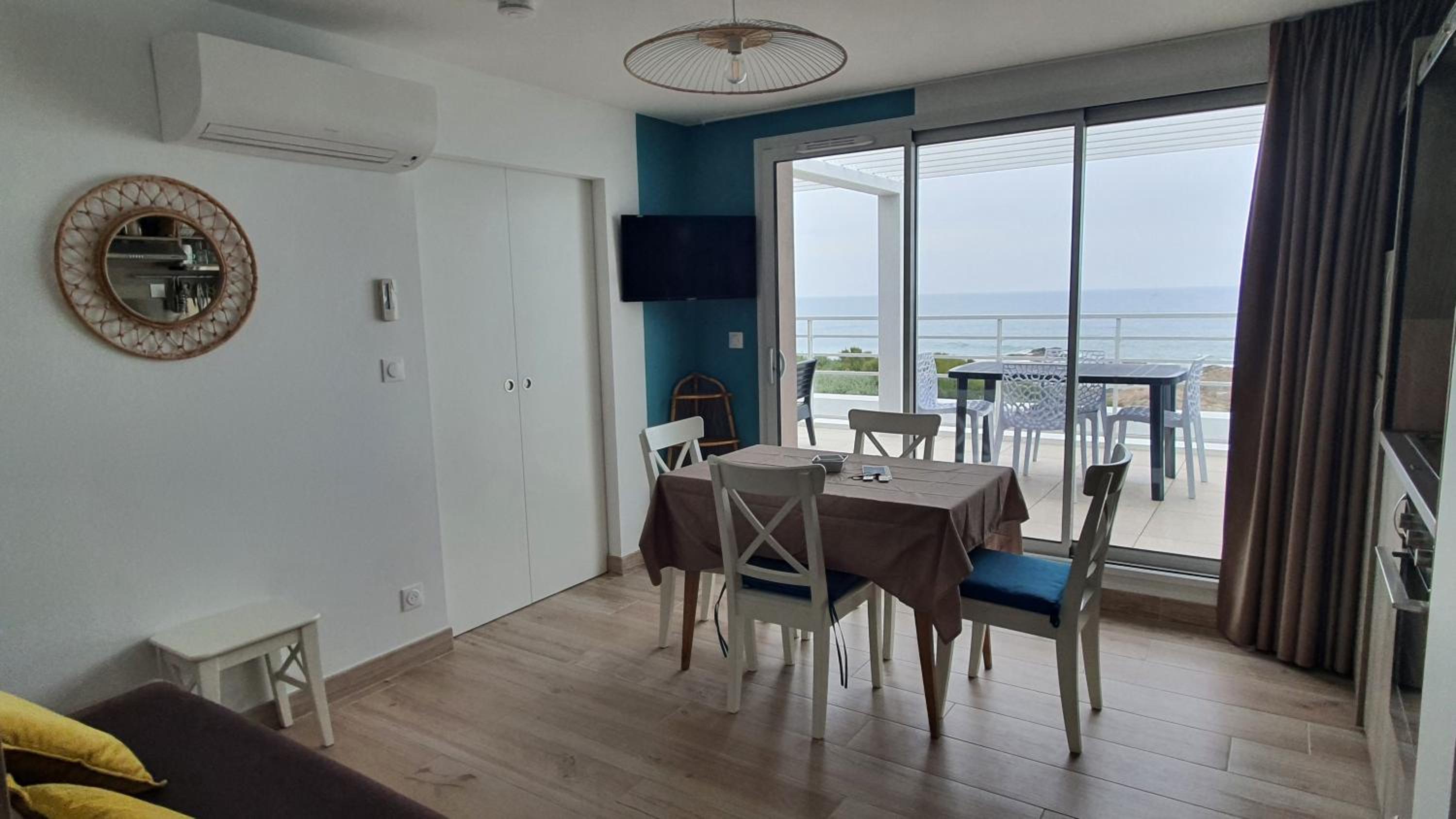 Apartment with Sea View