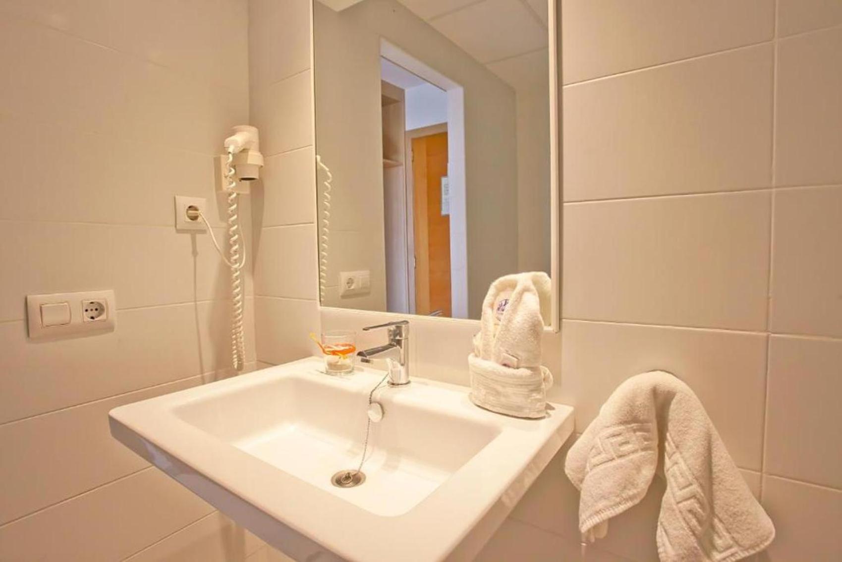 Single Room with Balcony