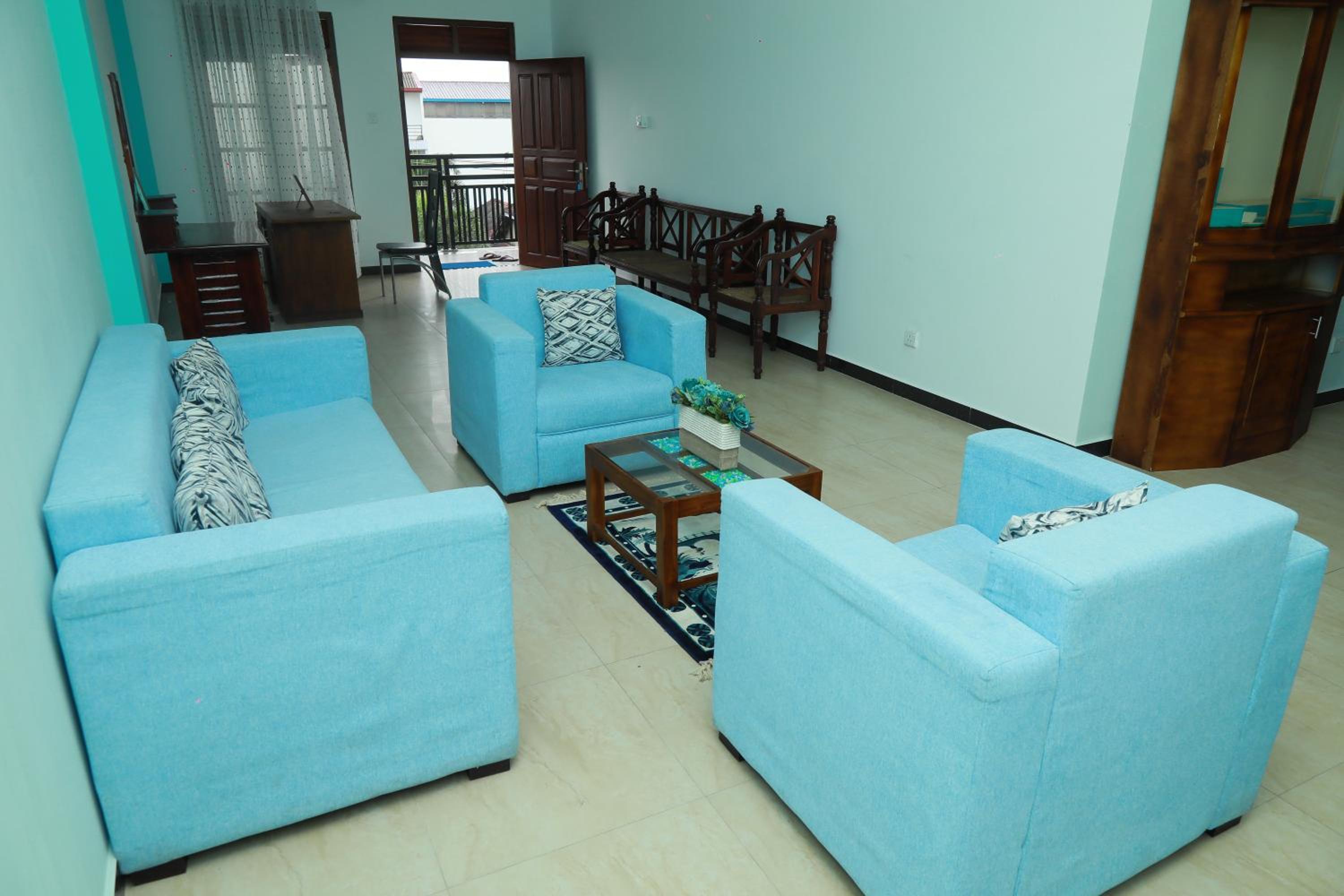 Apartment photo 1