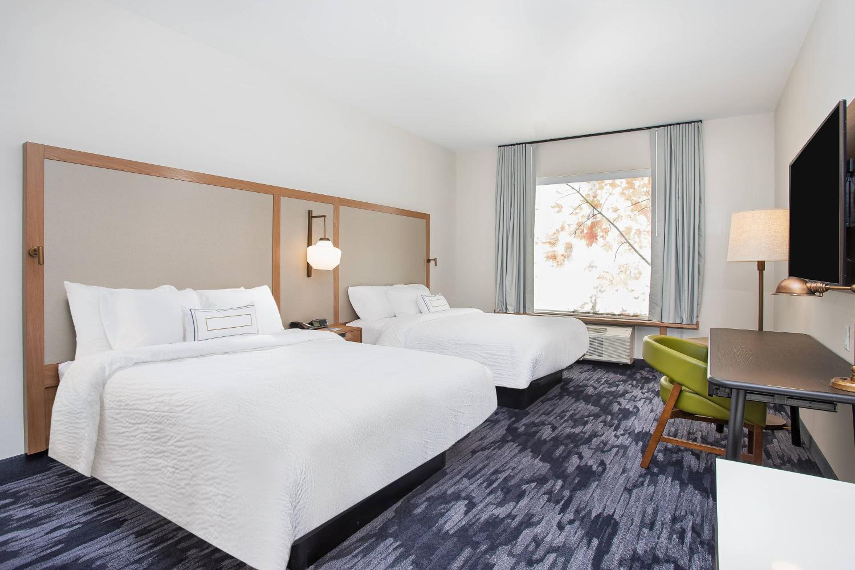 Guest room, 2 Queen - Photo 1