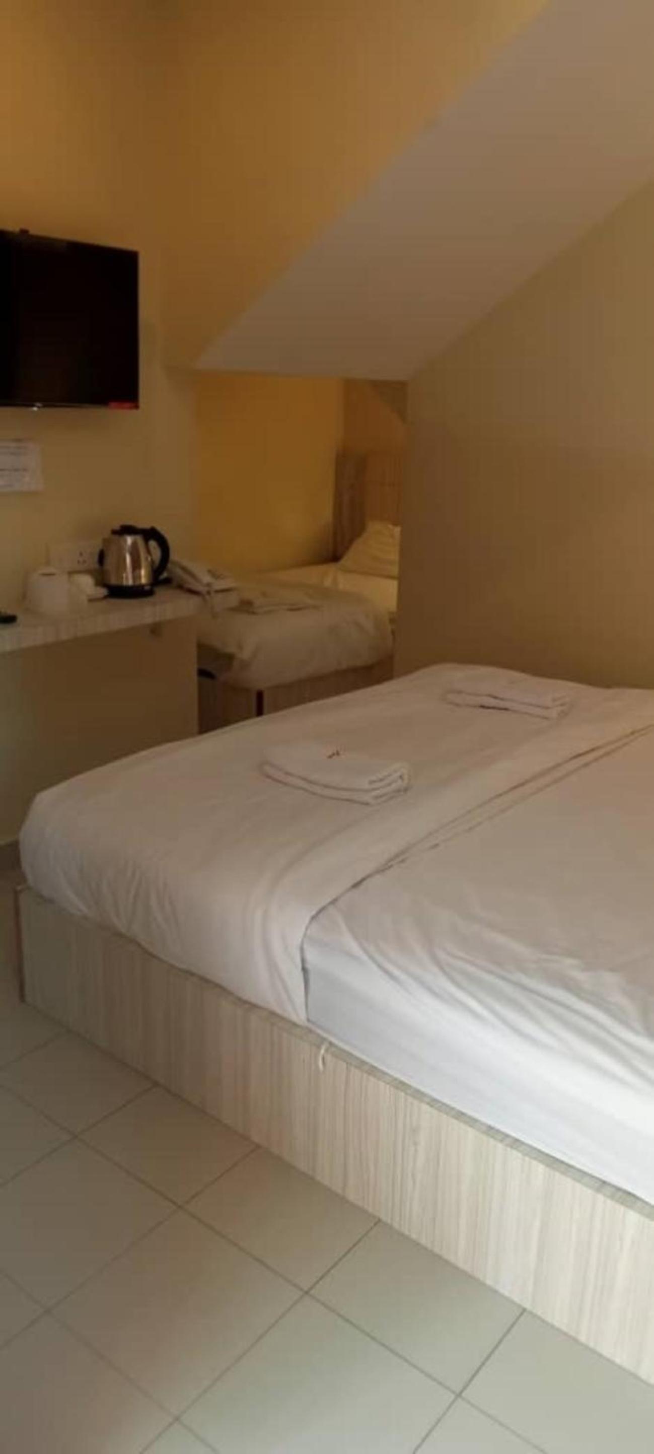Standard Triple Room photo 2