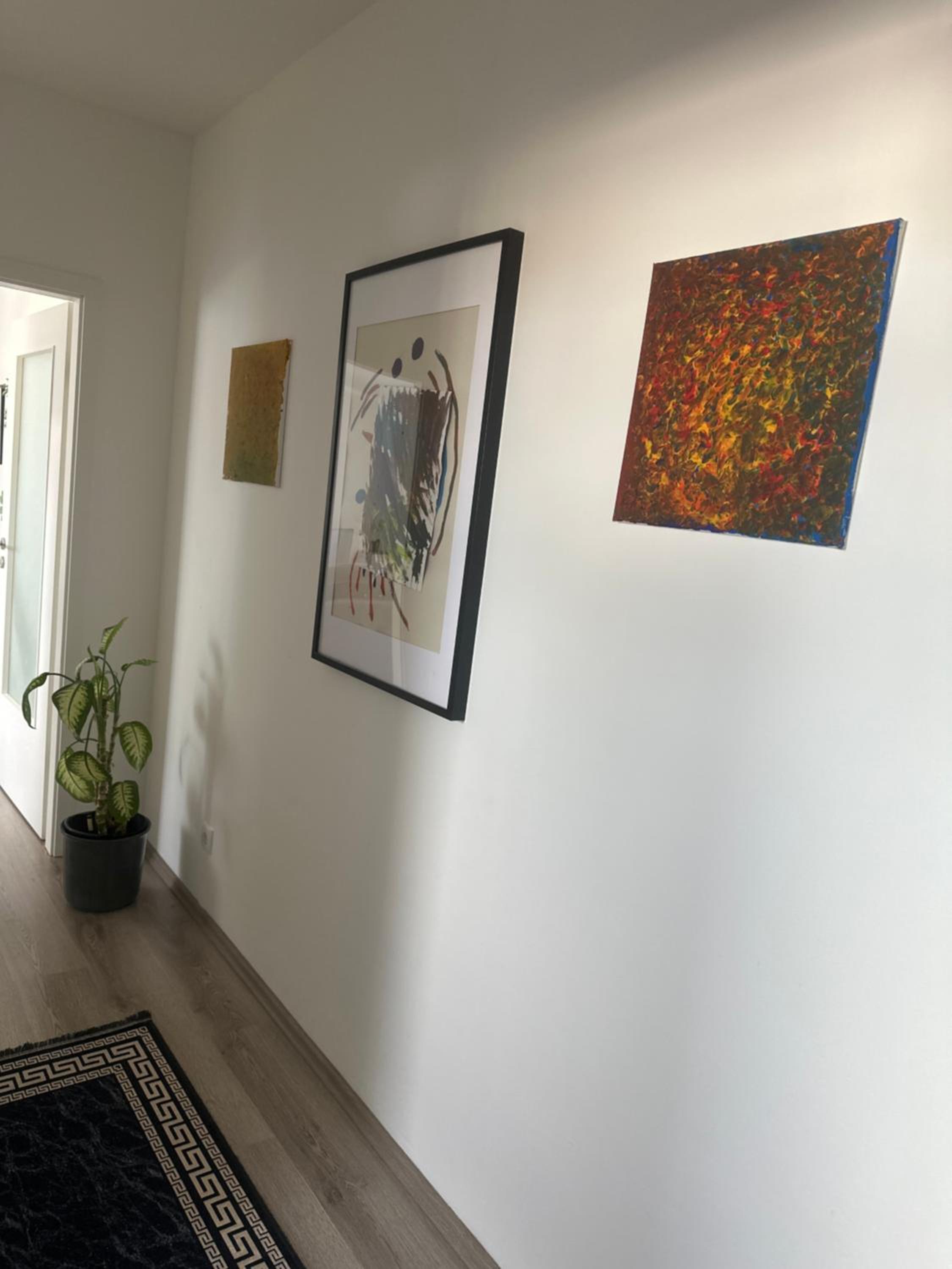 One-Bedroom Apartment photo 2
