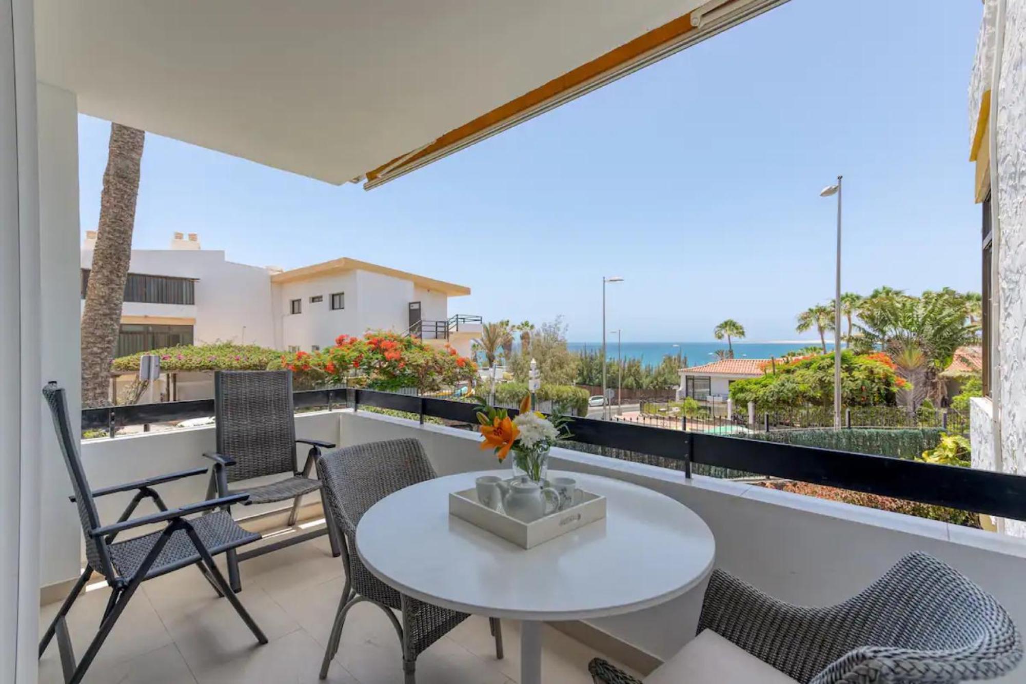 One-Bedroom Apartment with Garden View photo 3