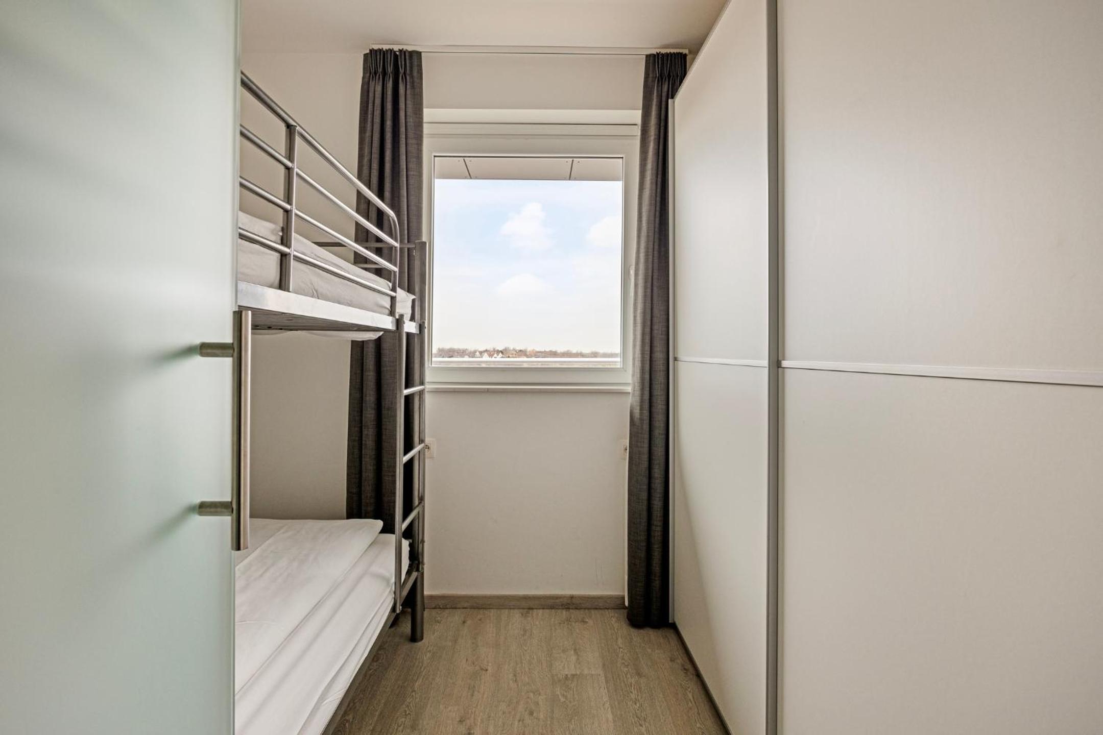 Penthouse Apartment - Photo 10