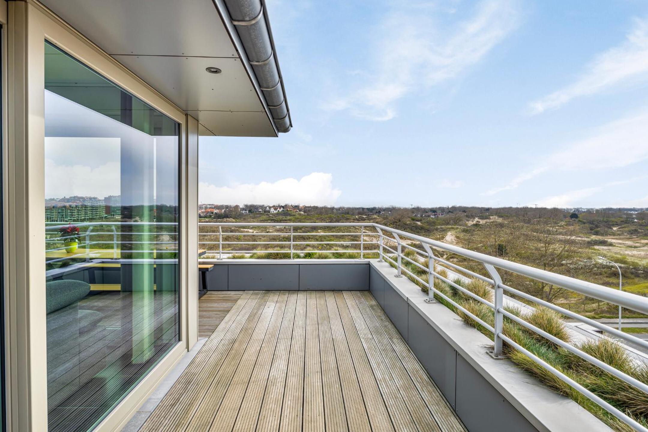 Penthouse Apartment - Photo 14