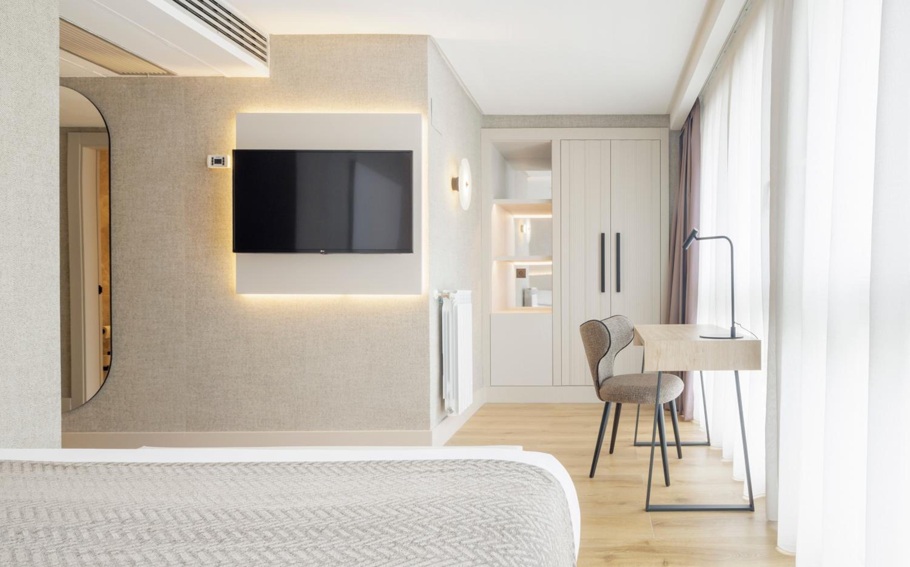 Single Room photo 2
