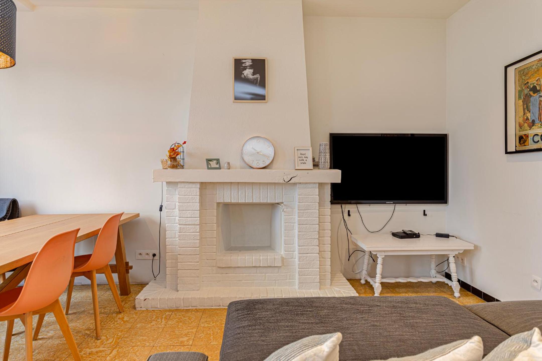 Apartment photo 1