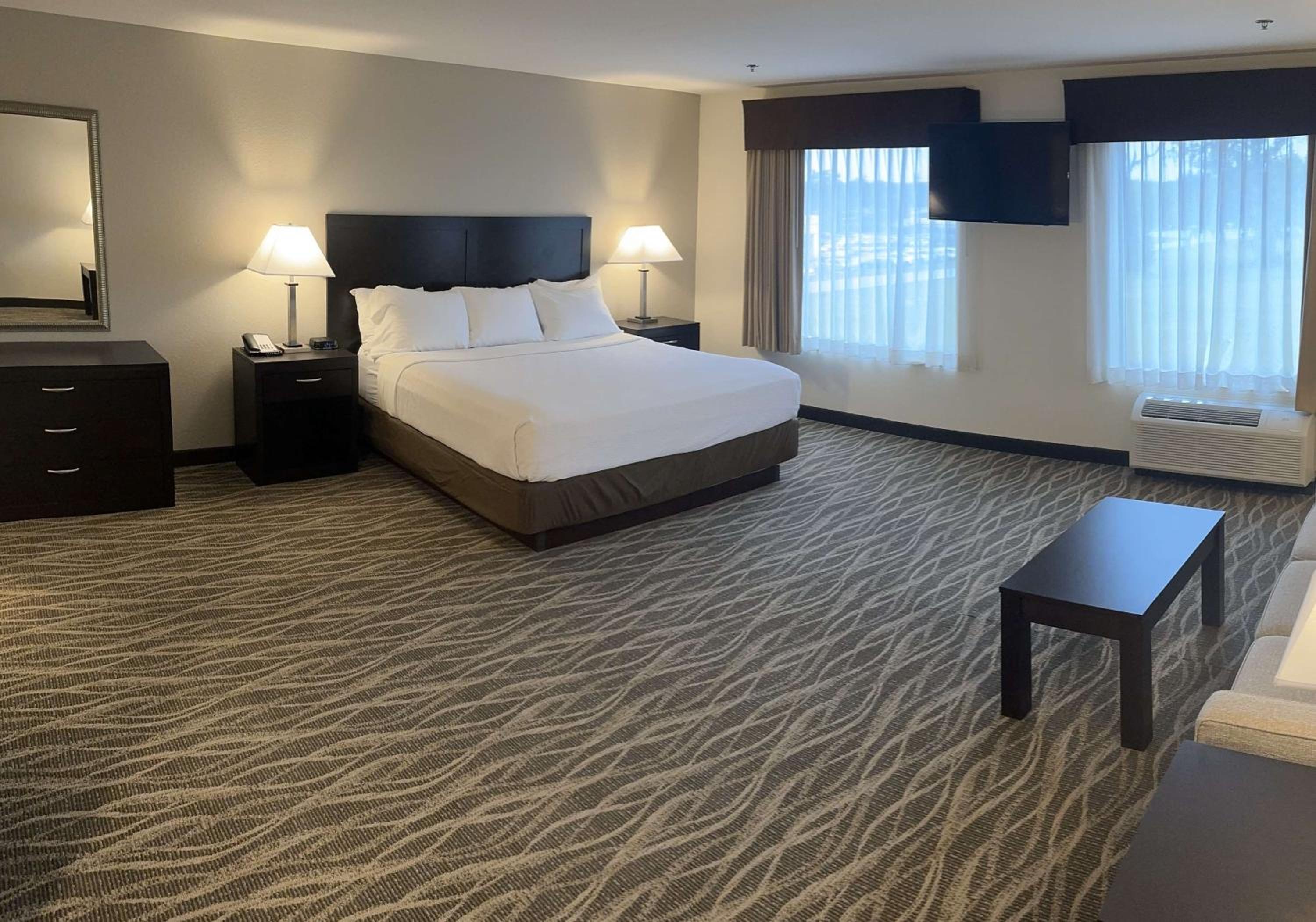 Standard King Room - Photo 2