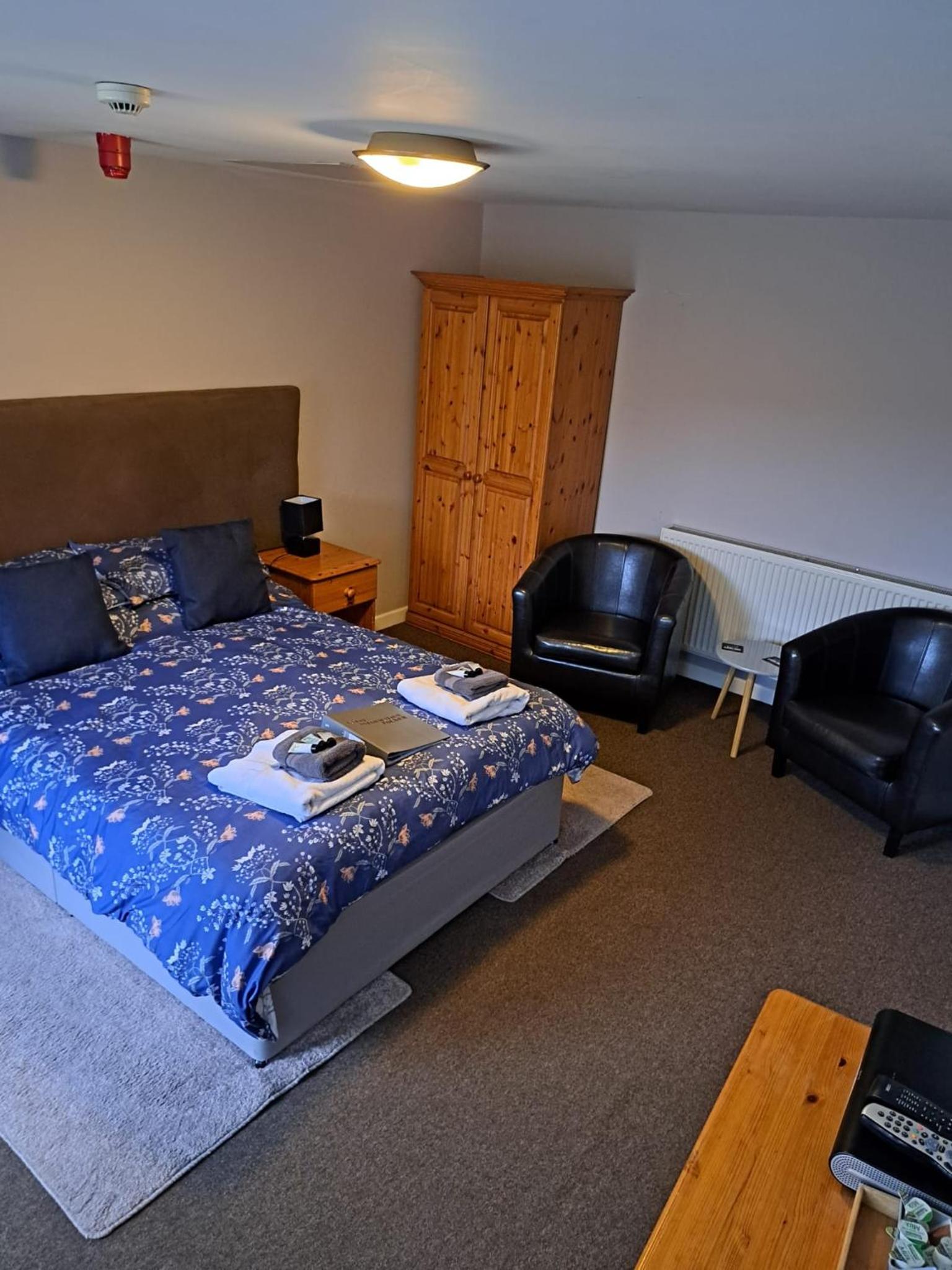 Double Room - Disability Access photo 1