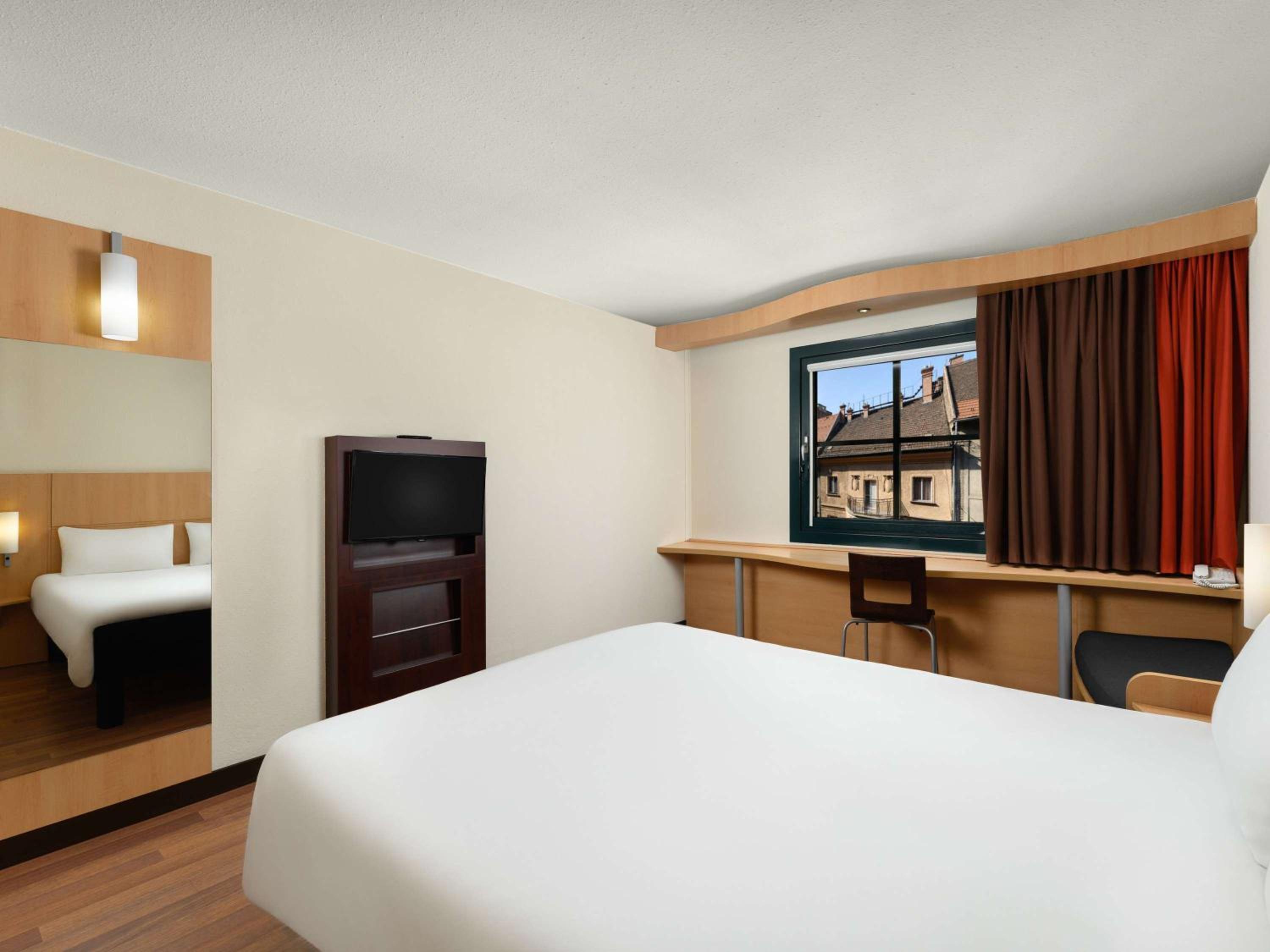 Standard Double Room - Photo 4