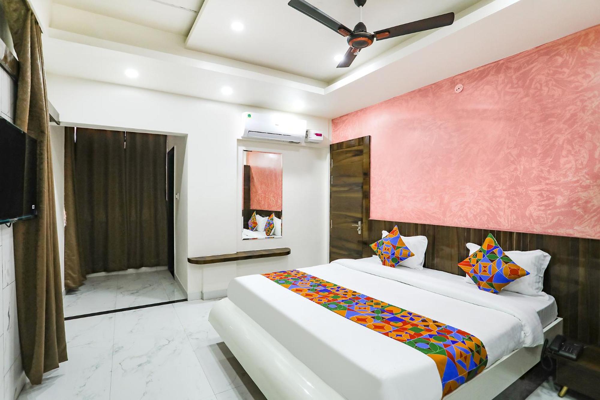 Deluxe Room photo 1