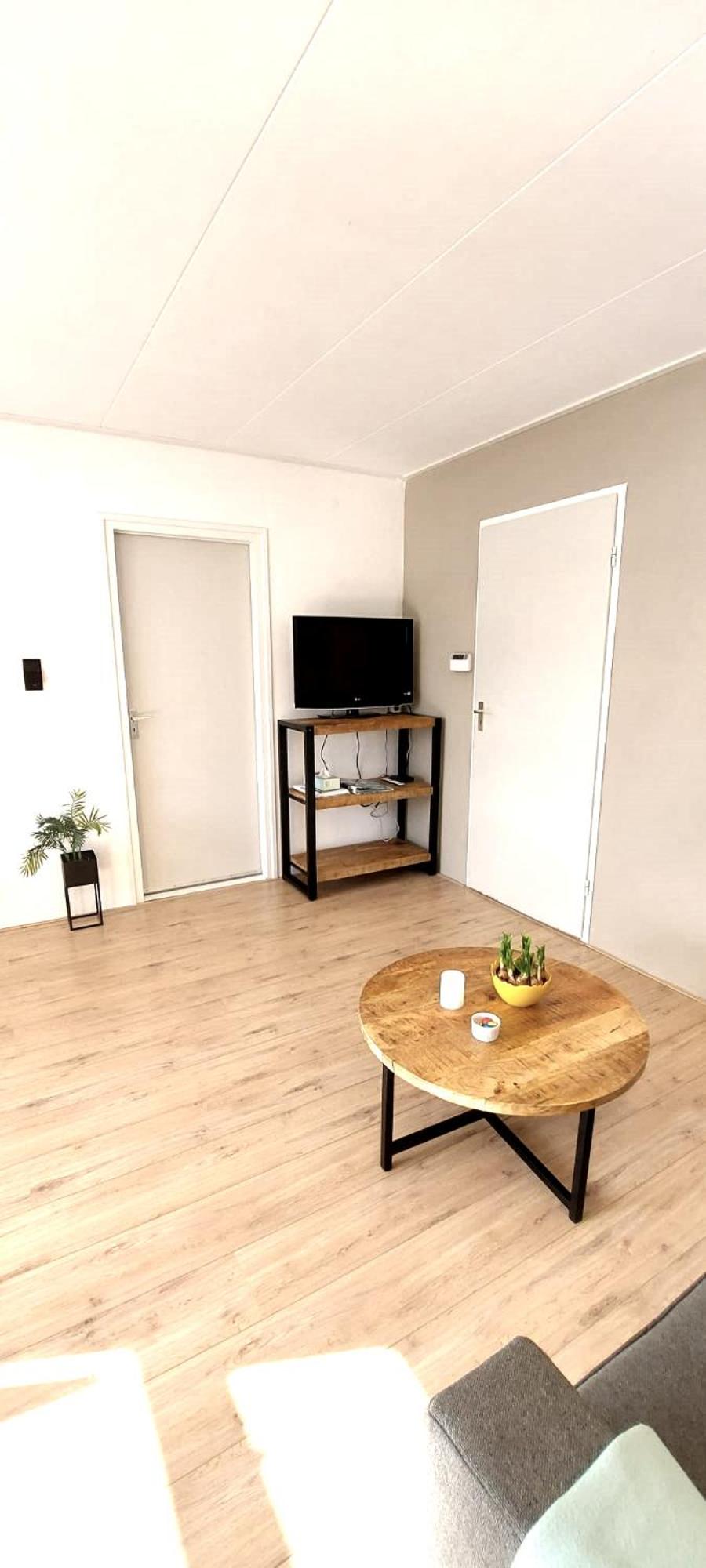 Two-Bedroom House photo 3
