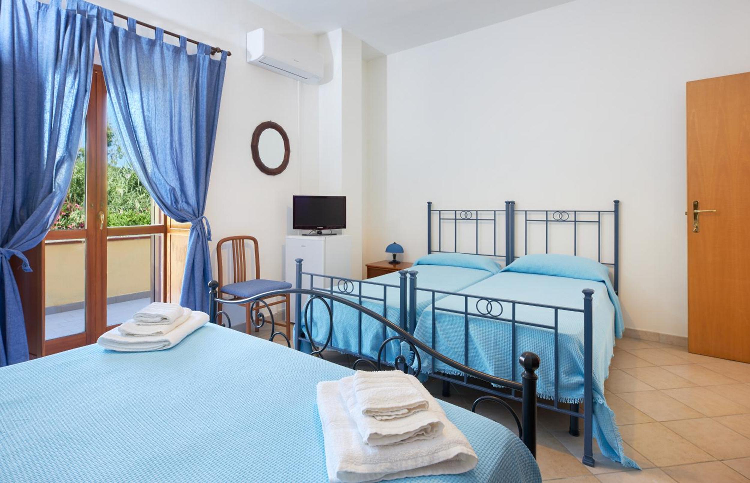 One-Bedroom Apartment with Terrace