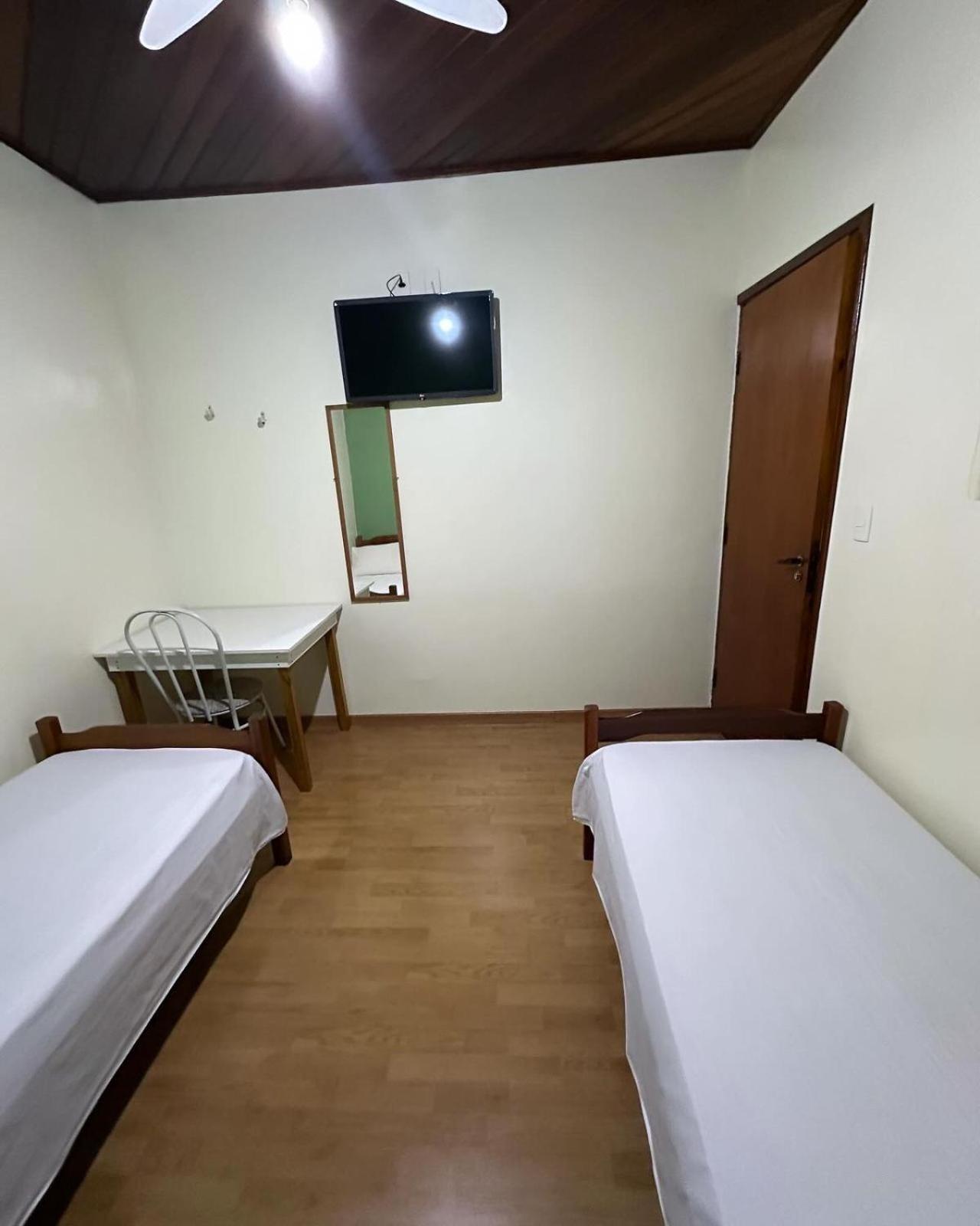 Standard Double Room with Shared Bathroom photo 3