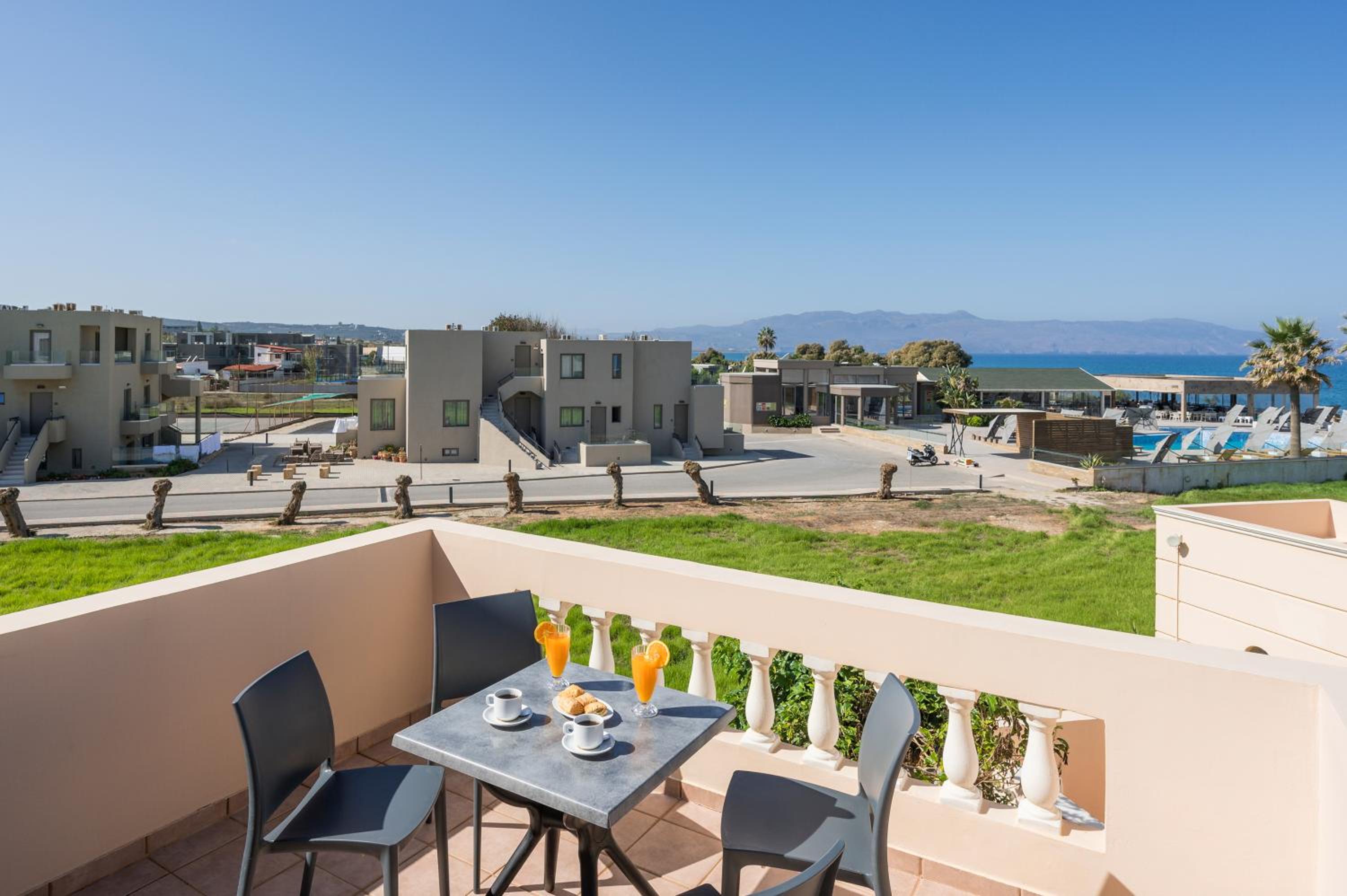 Roof Garden Suite - Photo 4