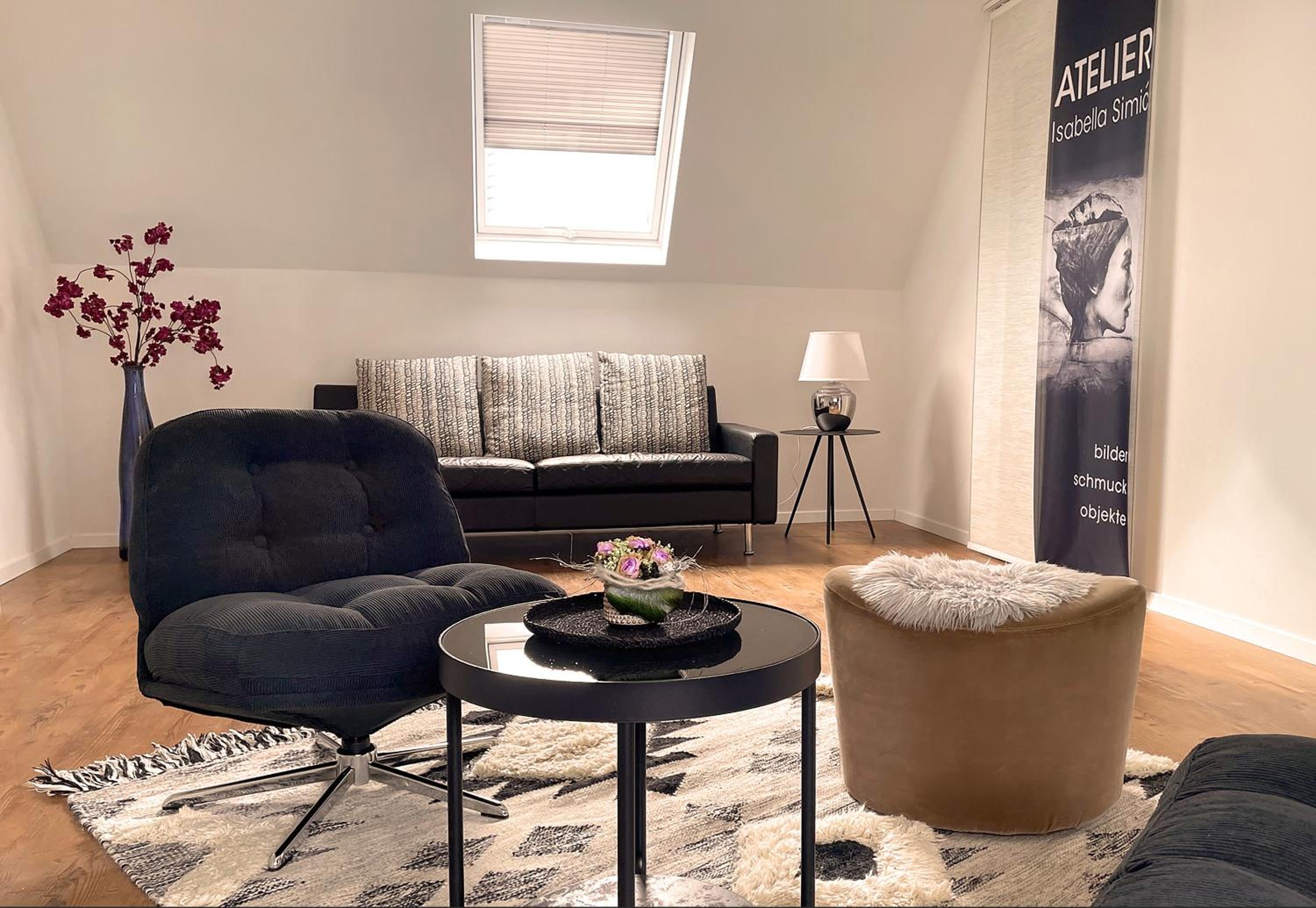 Superior One-Bedroom Apartment