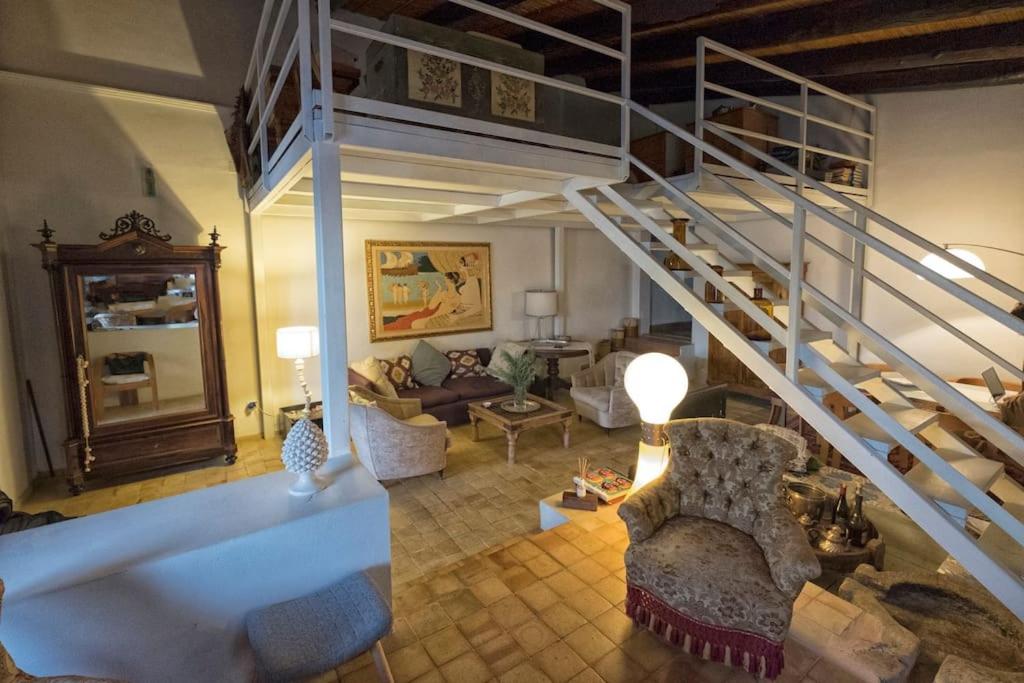 Four-Bedroom House photo 1