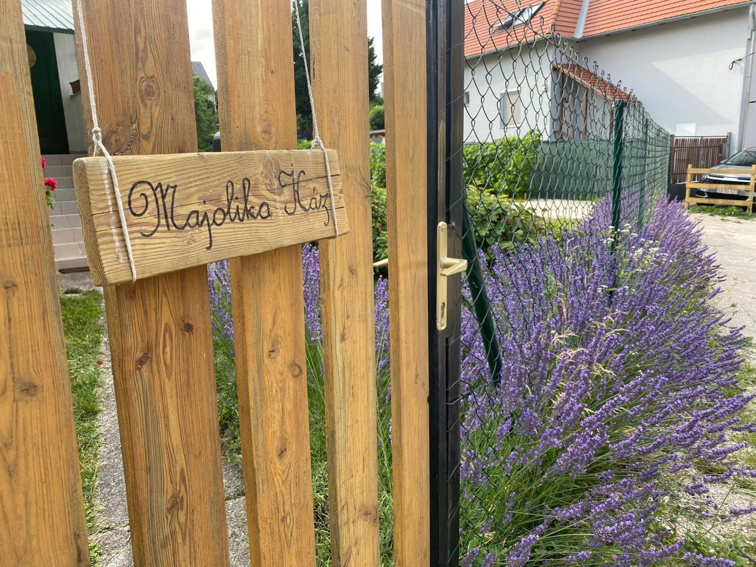 Maisonette photo 1