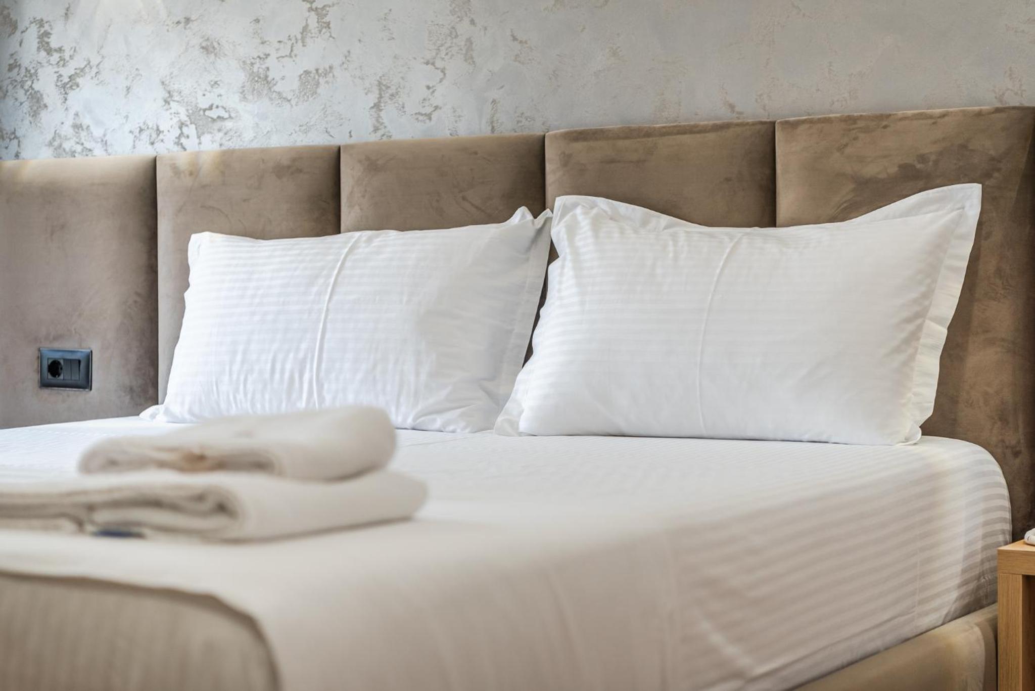 Double or Twin Room with Balcony photo 1