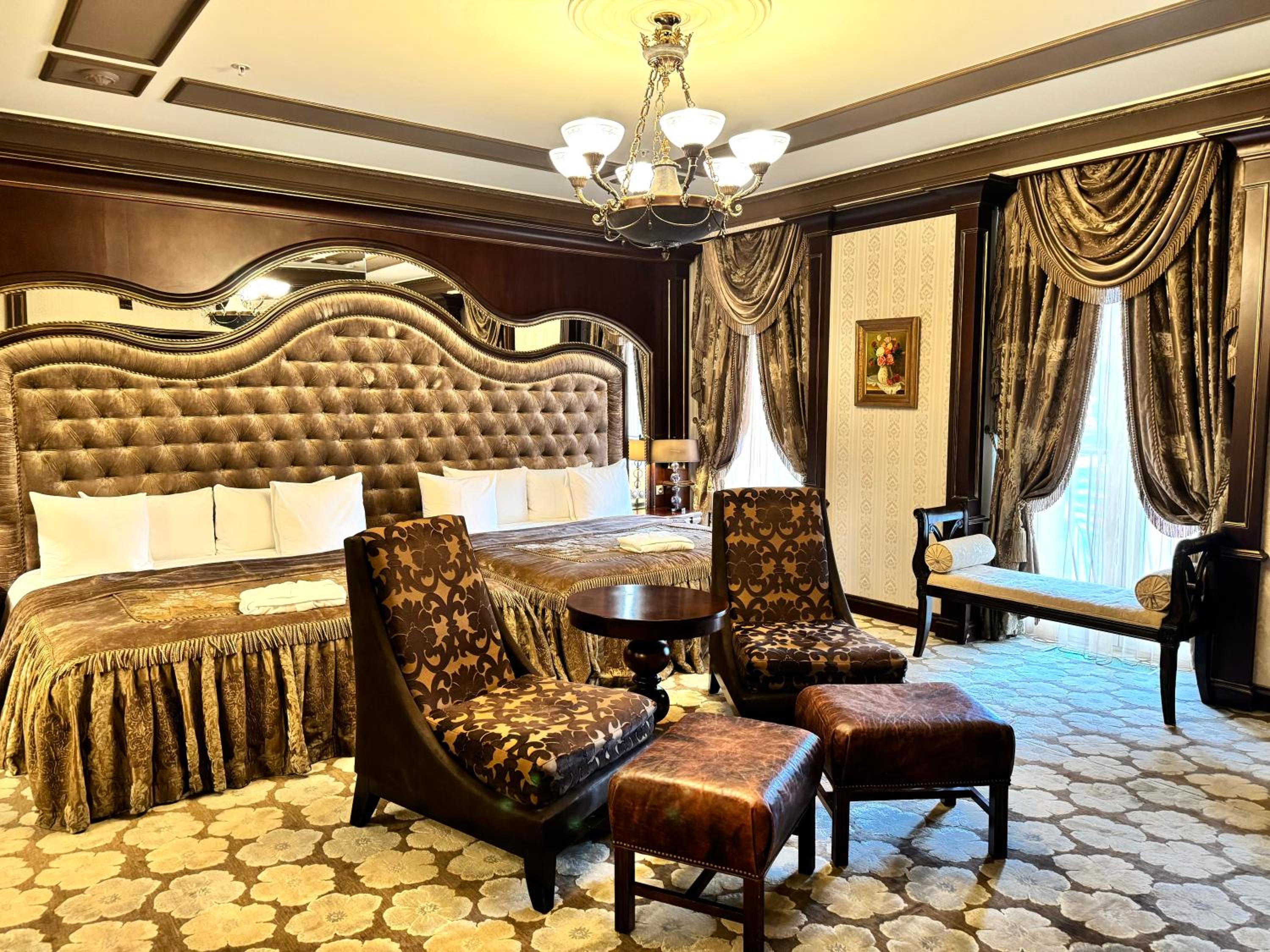 London Deluxe Room