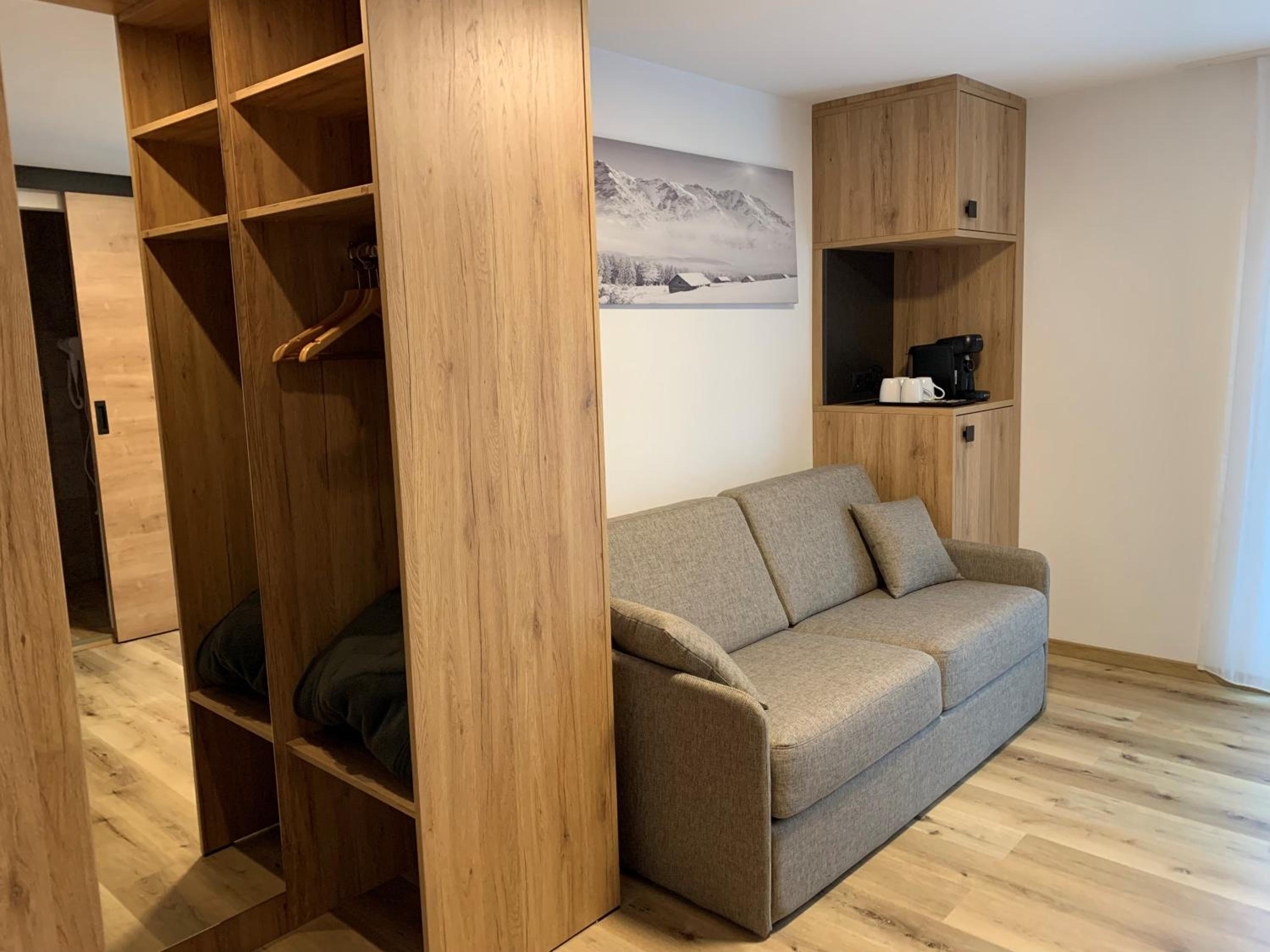 Family Room - Photo 1