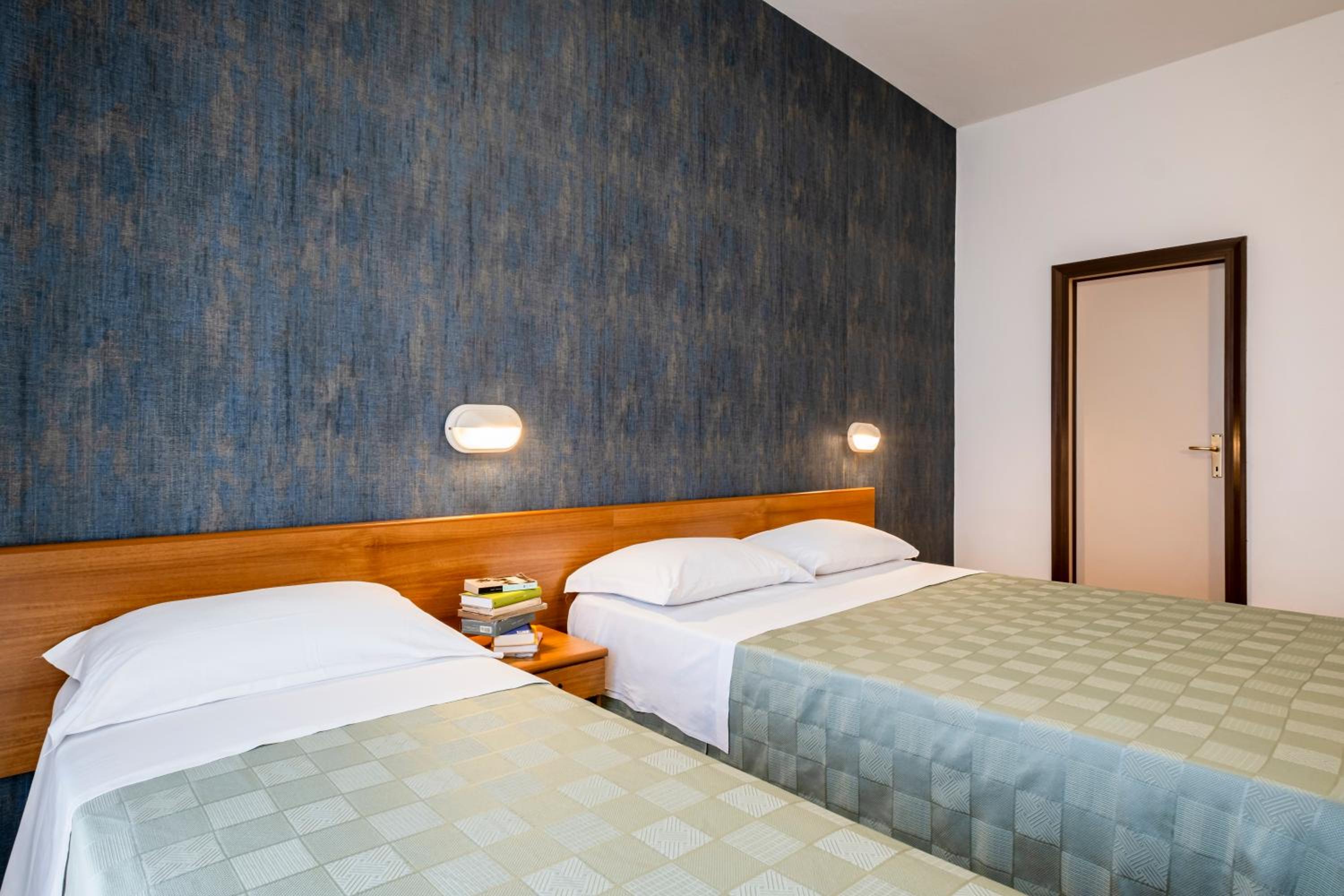 Triple Room With Pool View