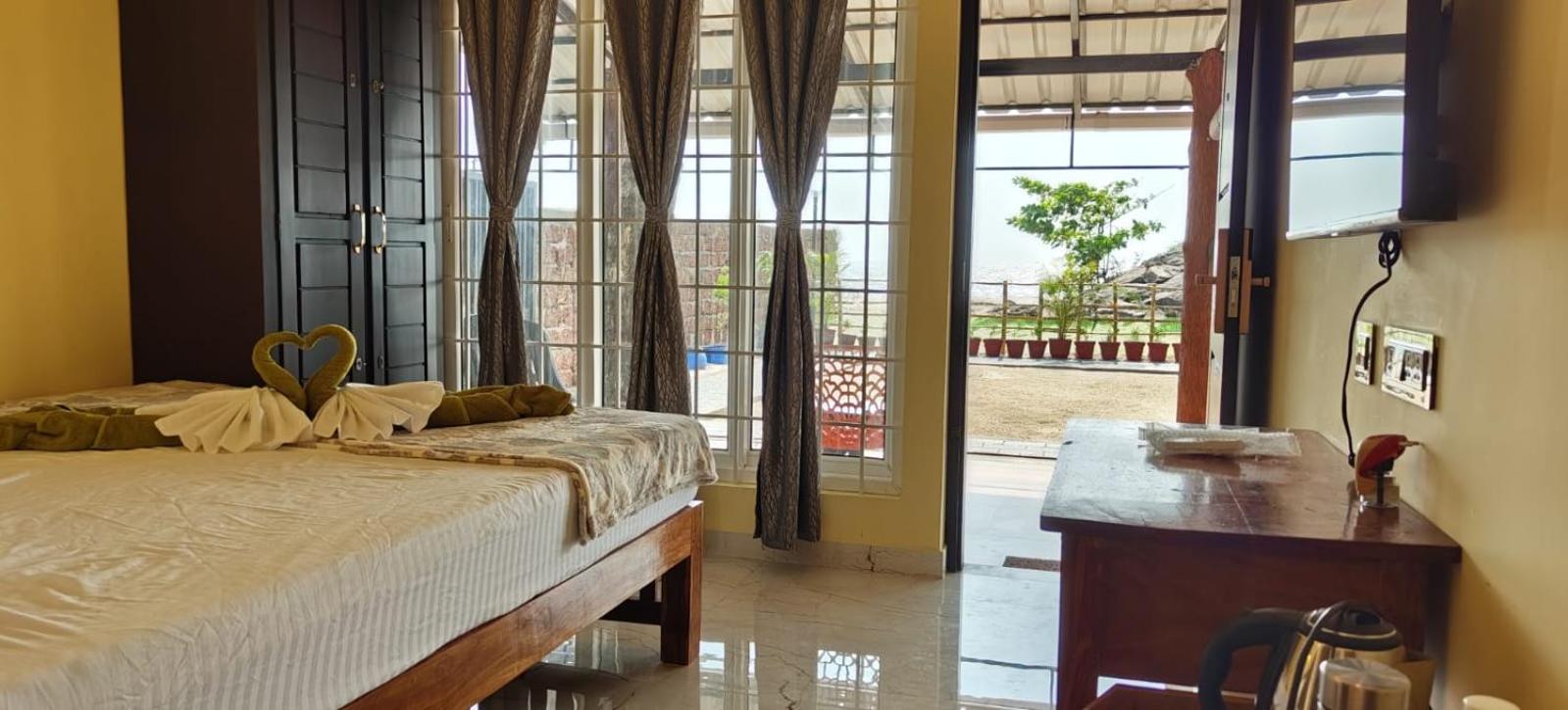 King Room with Sea View